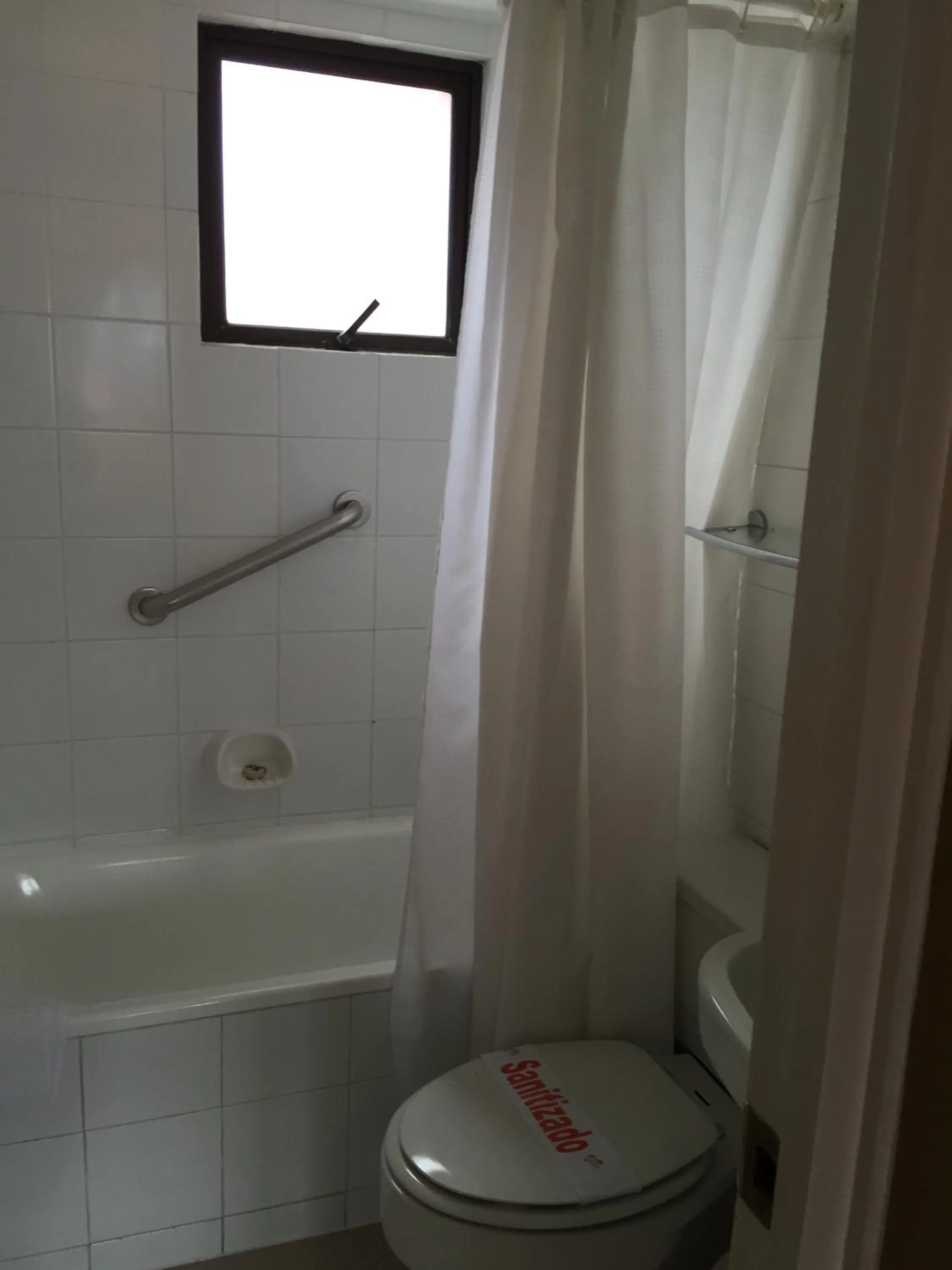 Bathroom in Hotel Apart Colón