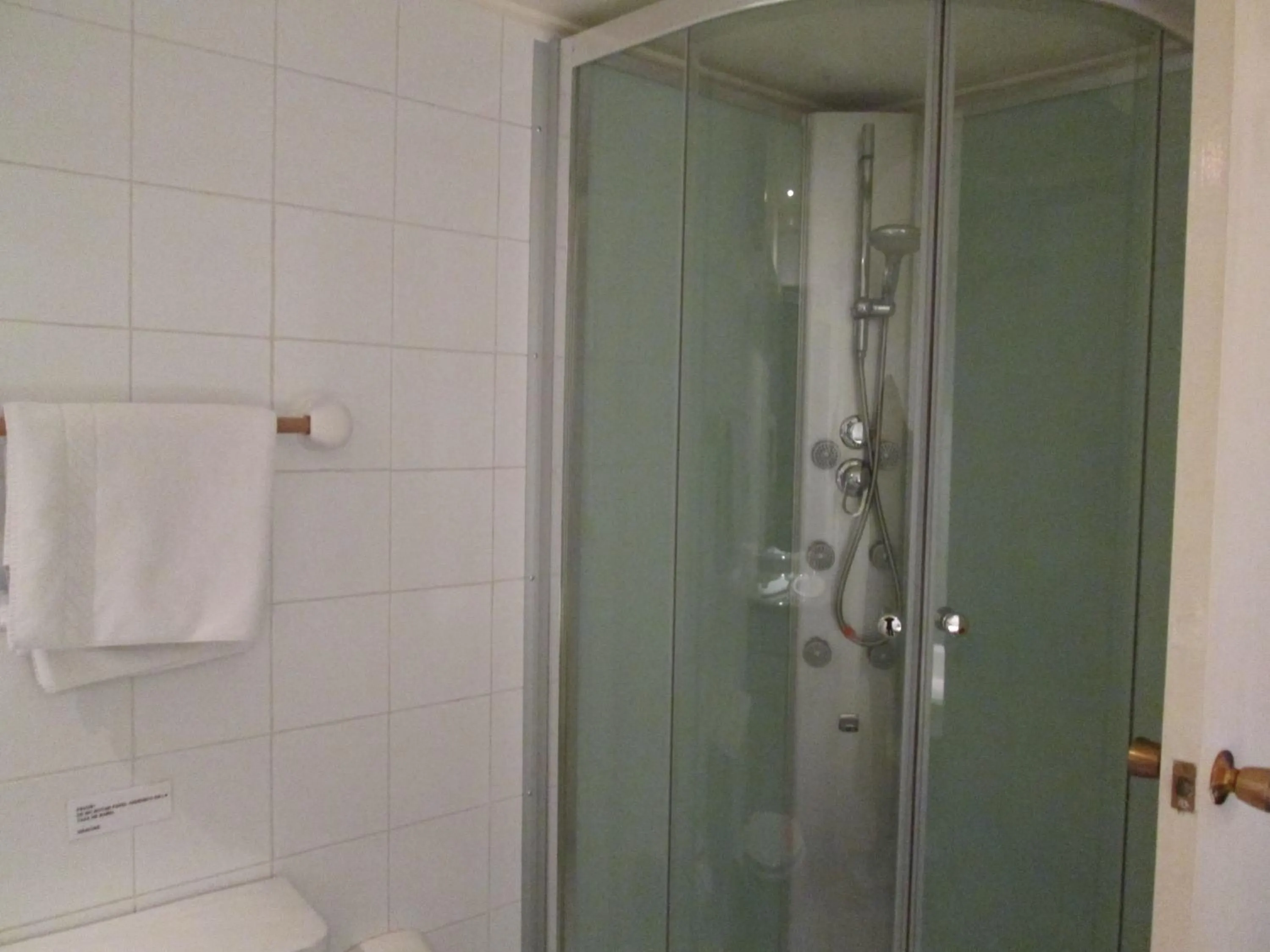 Bathroom in Hotel Apart Colón