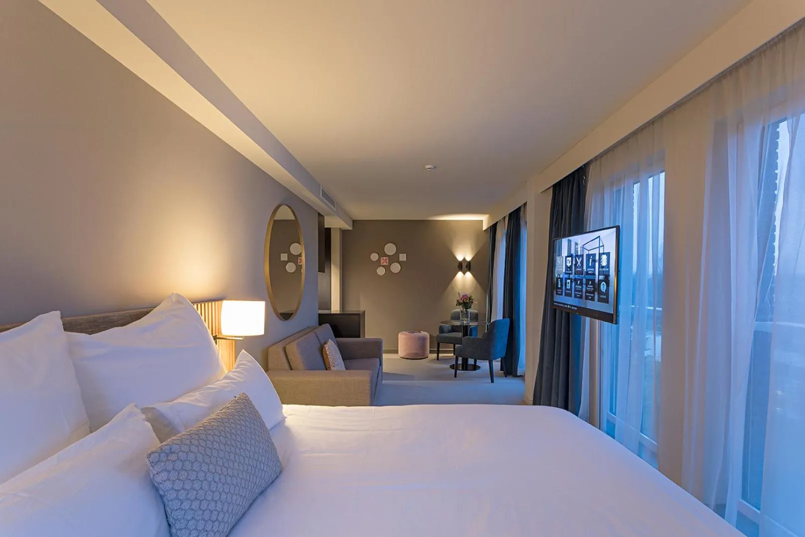 Decorative detail, Bed in Pestana Amsterdam Riverside