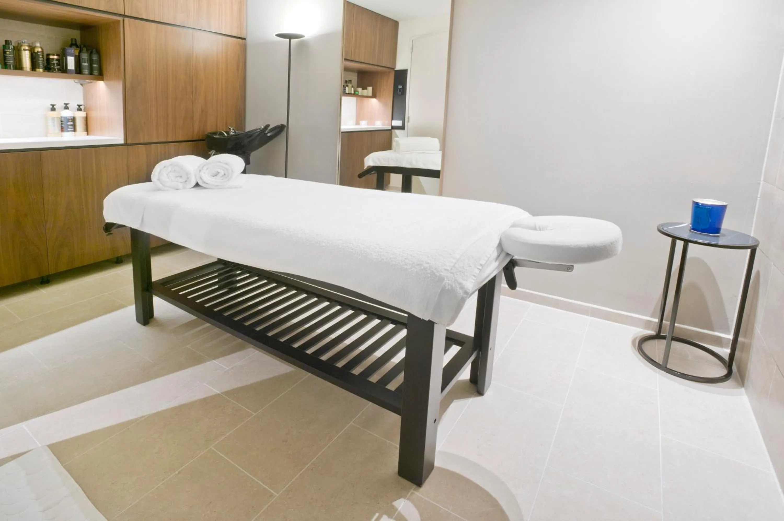 Massage in Pestana Amsterdam Riverside