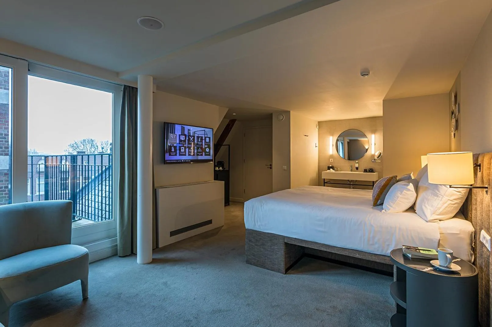 Bed in Pestana Amsterdam Riverside