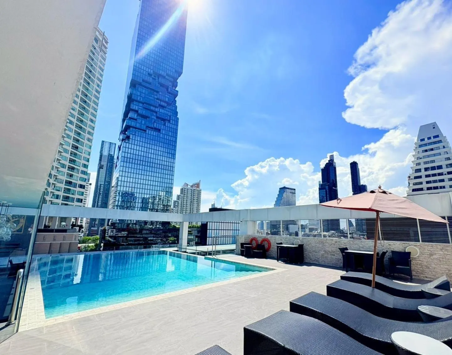 I Residence Hotel Silom