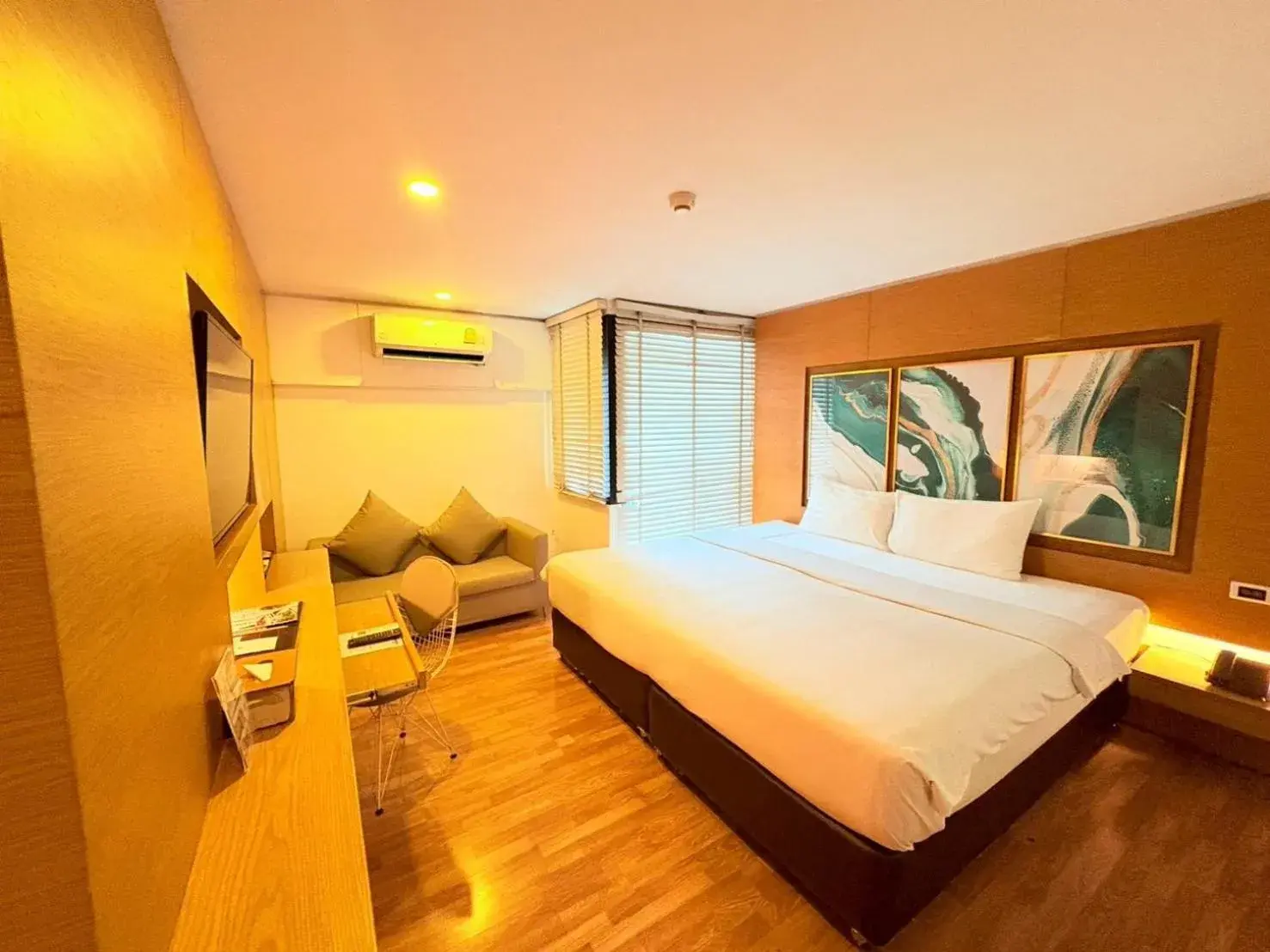 Deluxe Double or Twin Room in I Residence Hotel Silom Deluxe Double or Twin Room in I Residence Hotel Silom