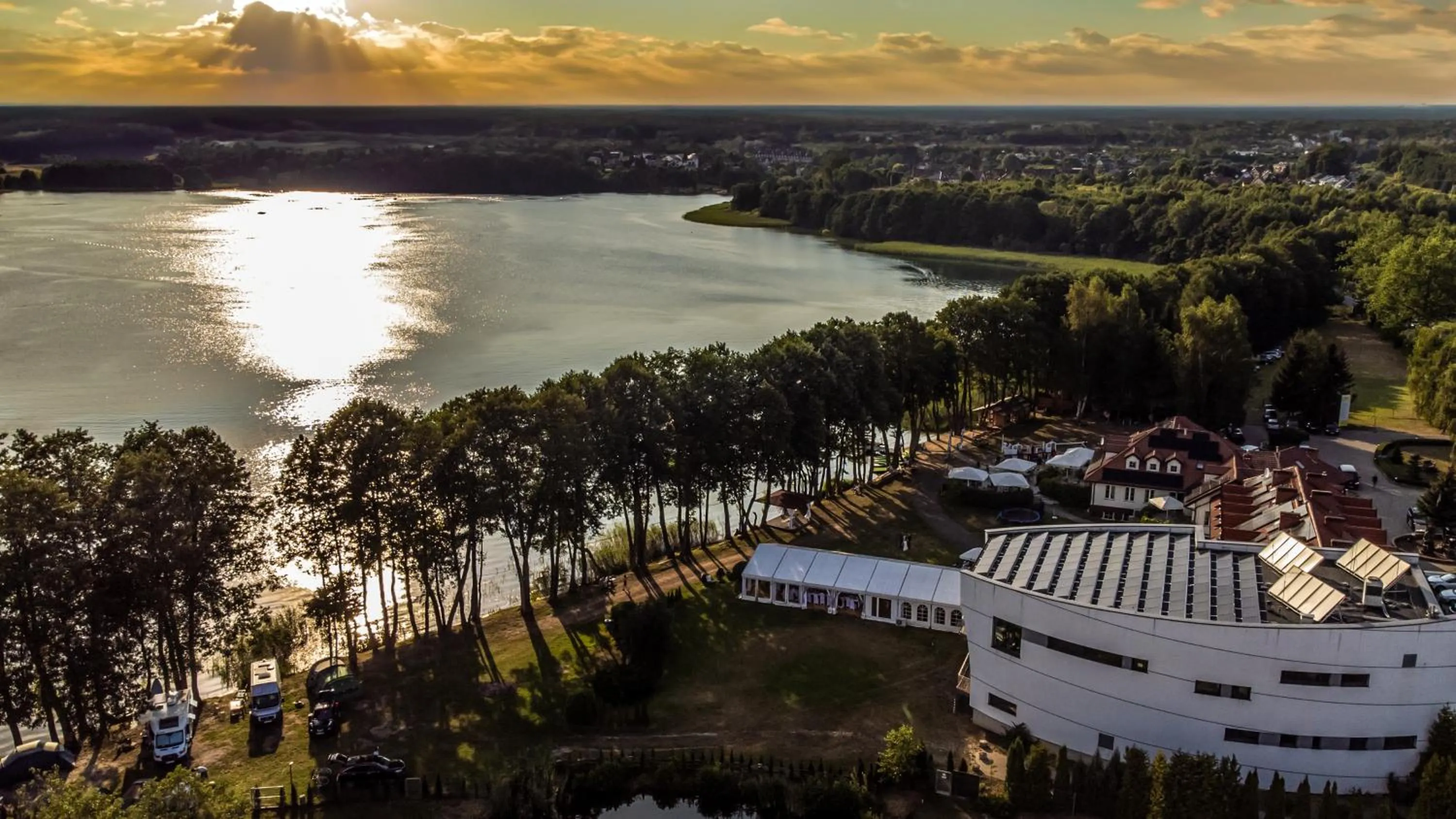 Property building in Pirat Hotel & SPA-hotel z basenem