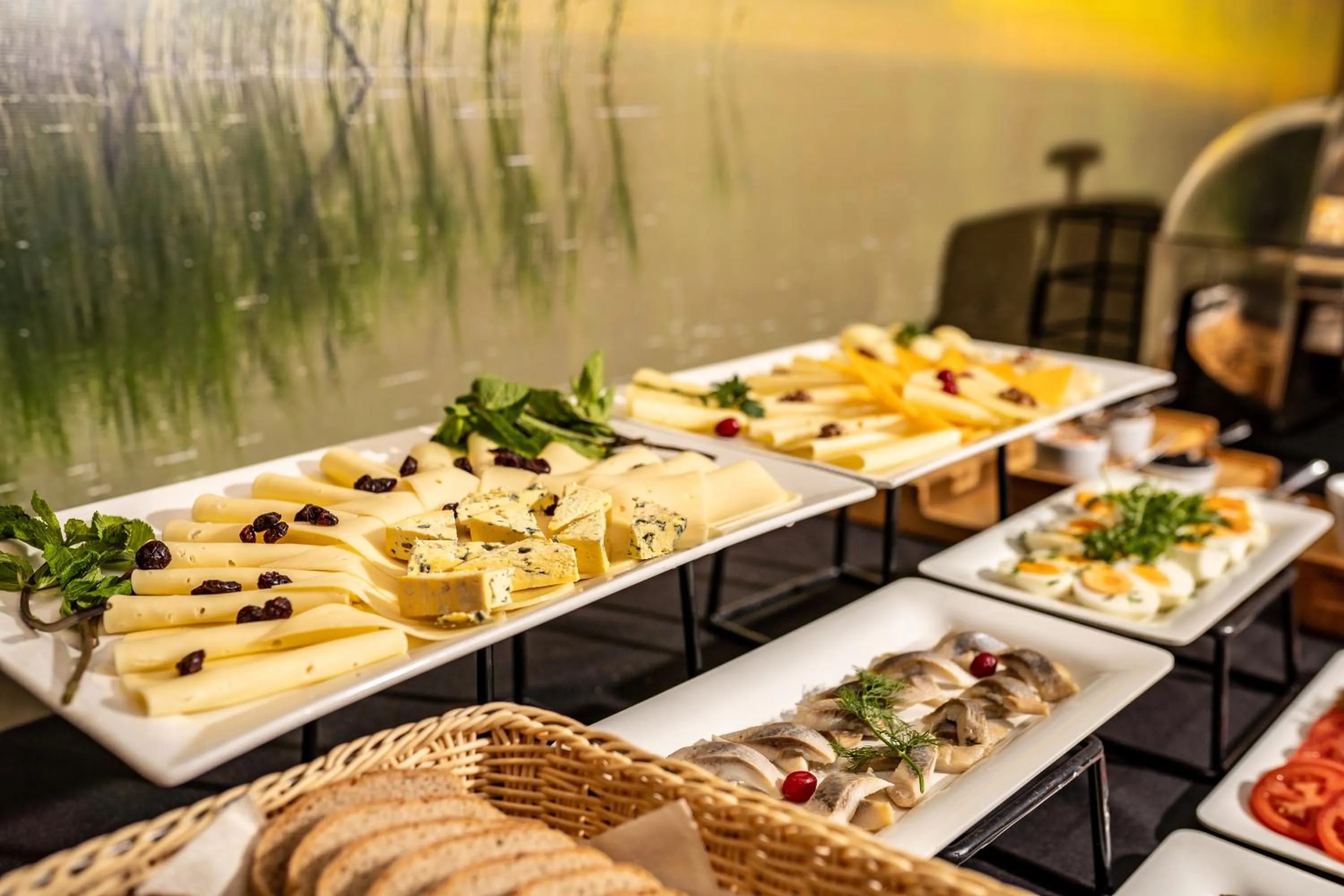 Breakfast in Pirat Hotel & SPA-hotel z basenem