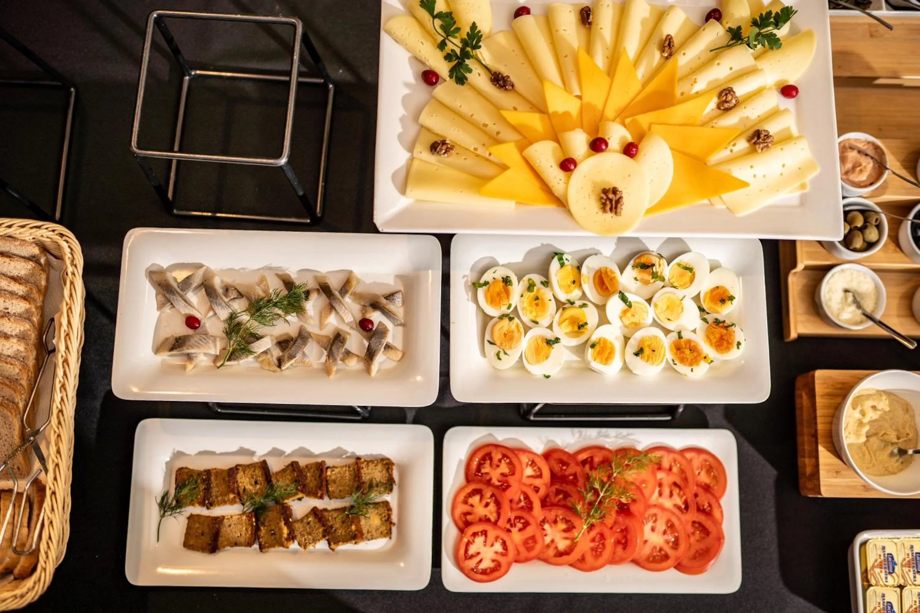 Breakfast in Pirat Hotel & SPA-hotel z basenem