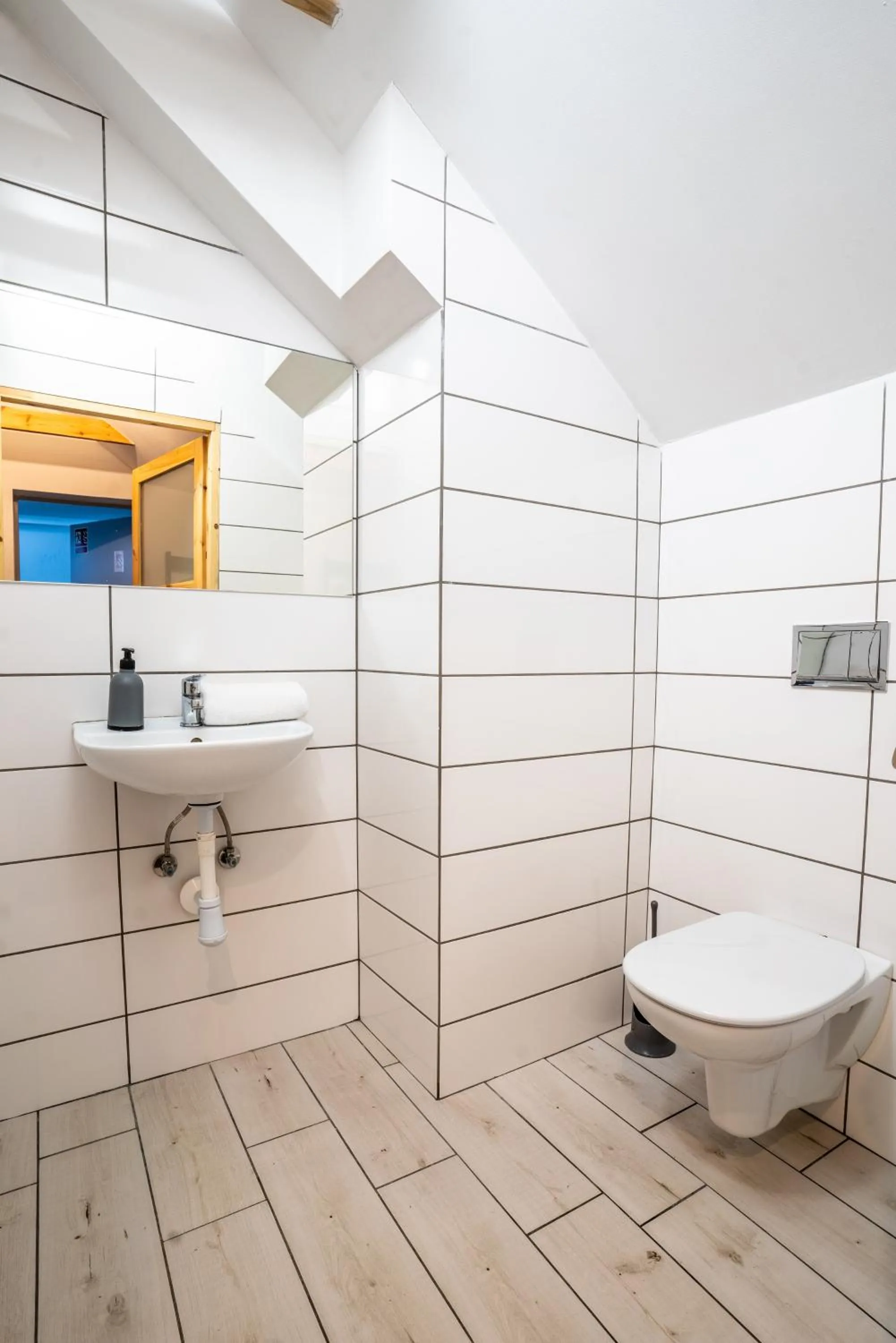 Shower in Pirat Hotel & SPA-hotel z basenem