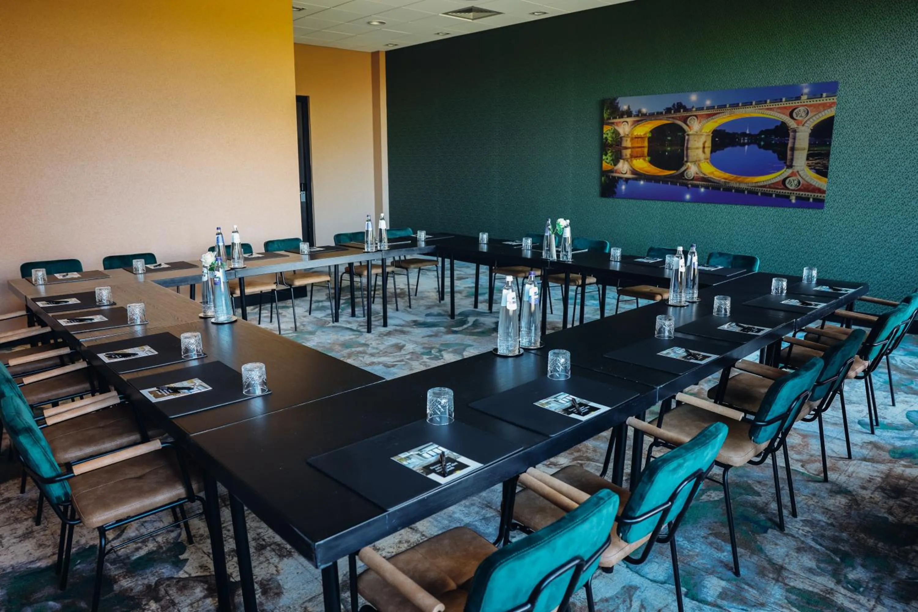 Meeting/conference room in Van Der Valk Hotel Almere