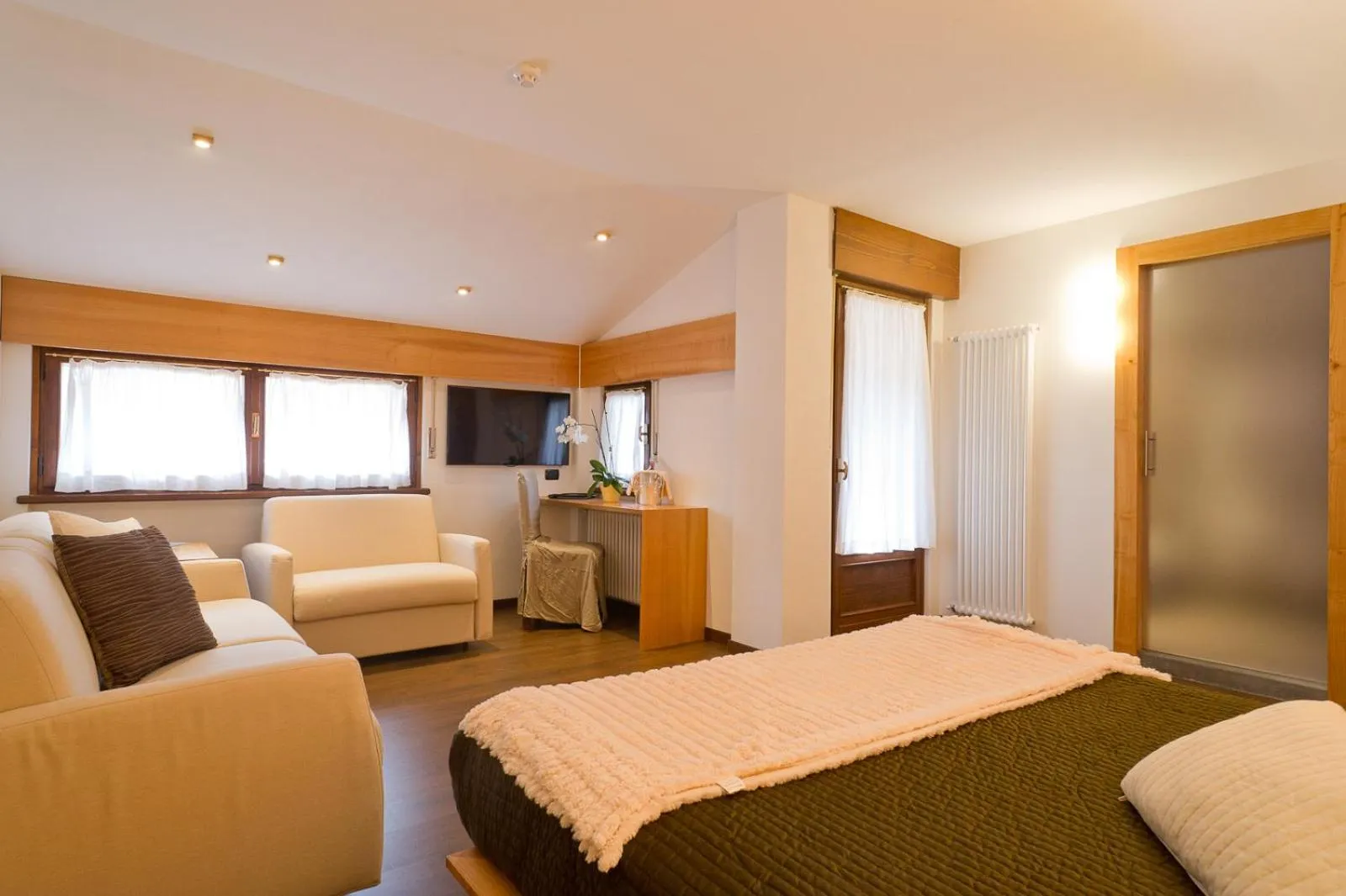 Bedroom, Bed in Hotel Ferrovia