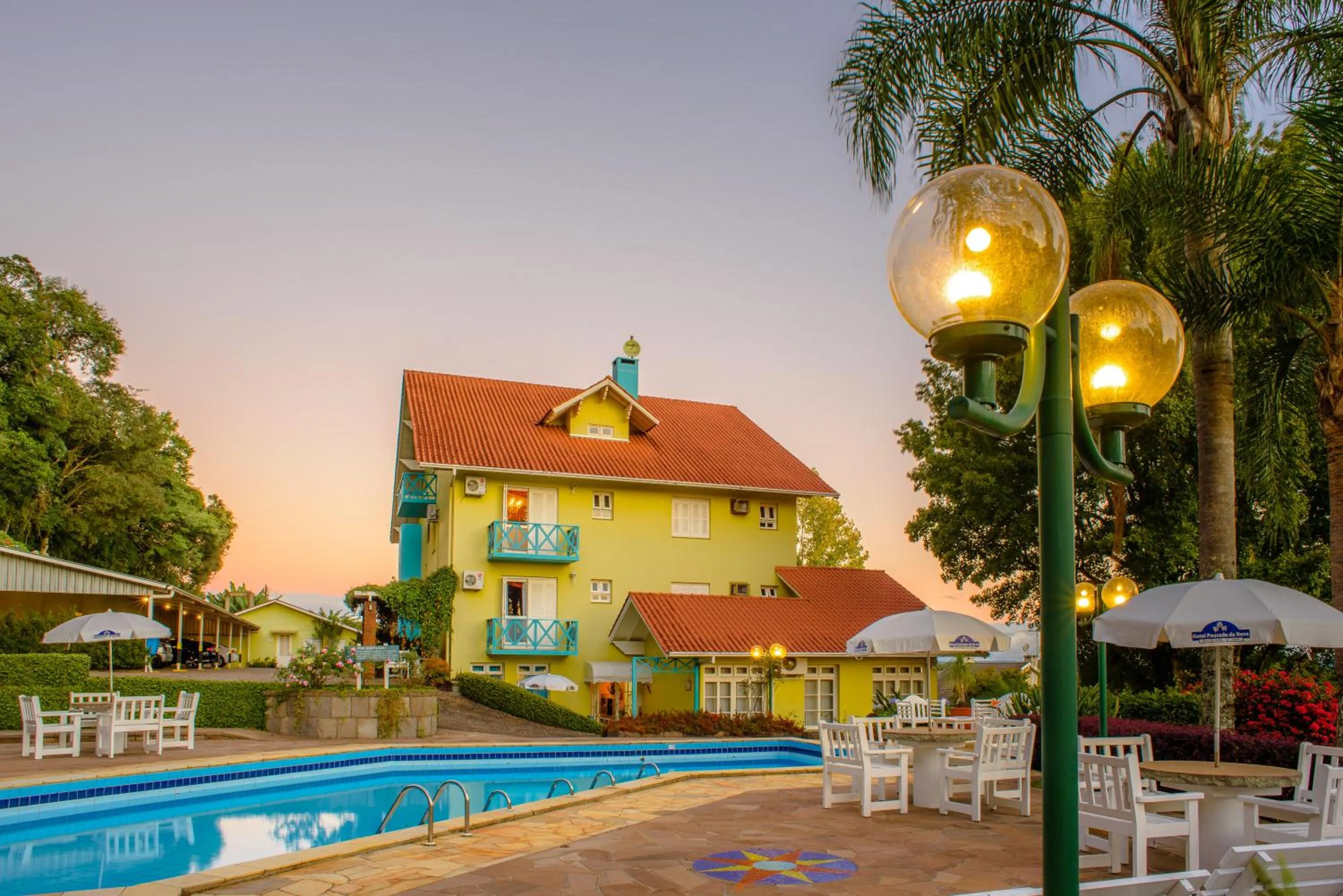 Swimming pool in Hotel Pousada da Neve