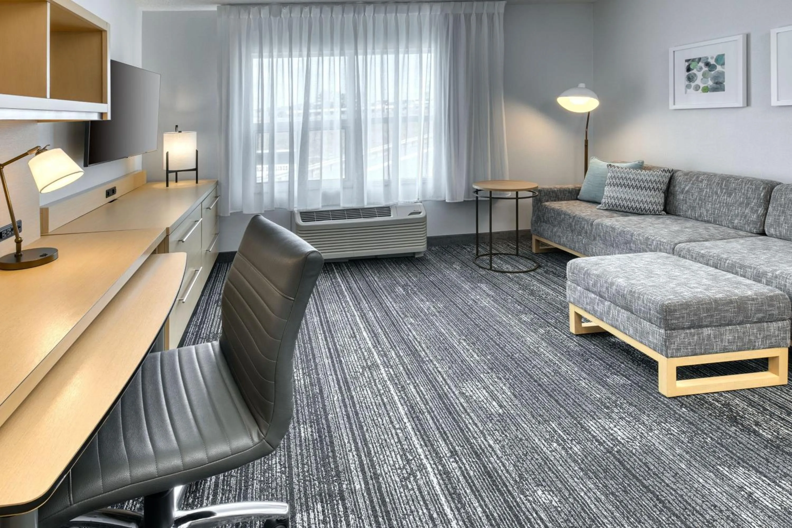 Bedroom in TownePlace Suites by Marriott Sudbury