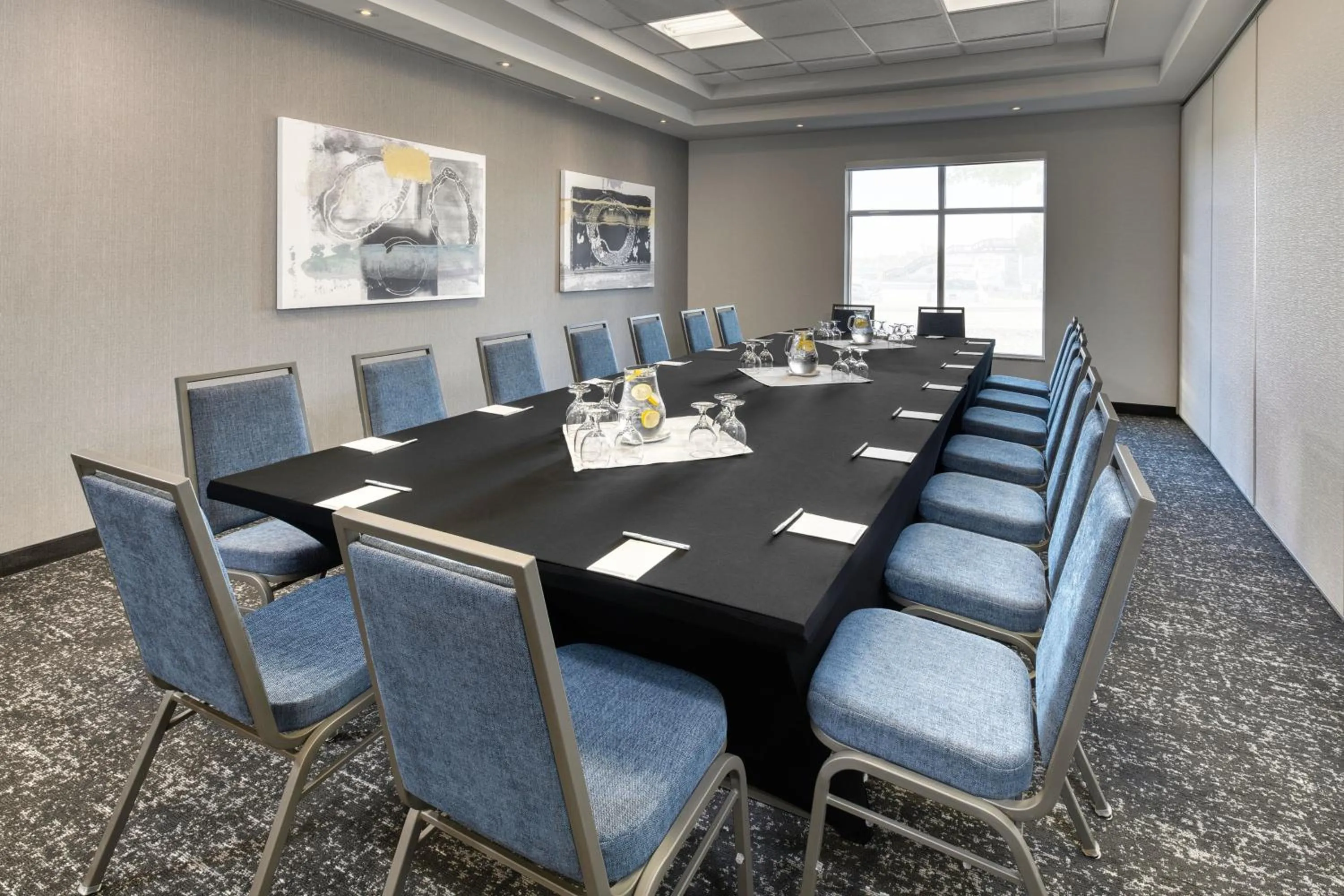 Meeting/conference room in TownePlace Suites by Marriott Sudbury