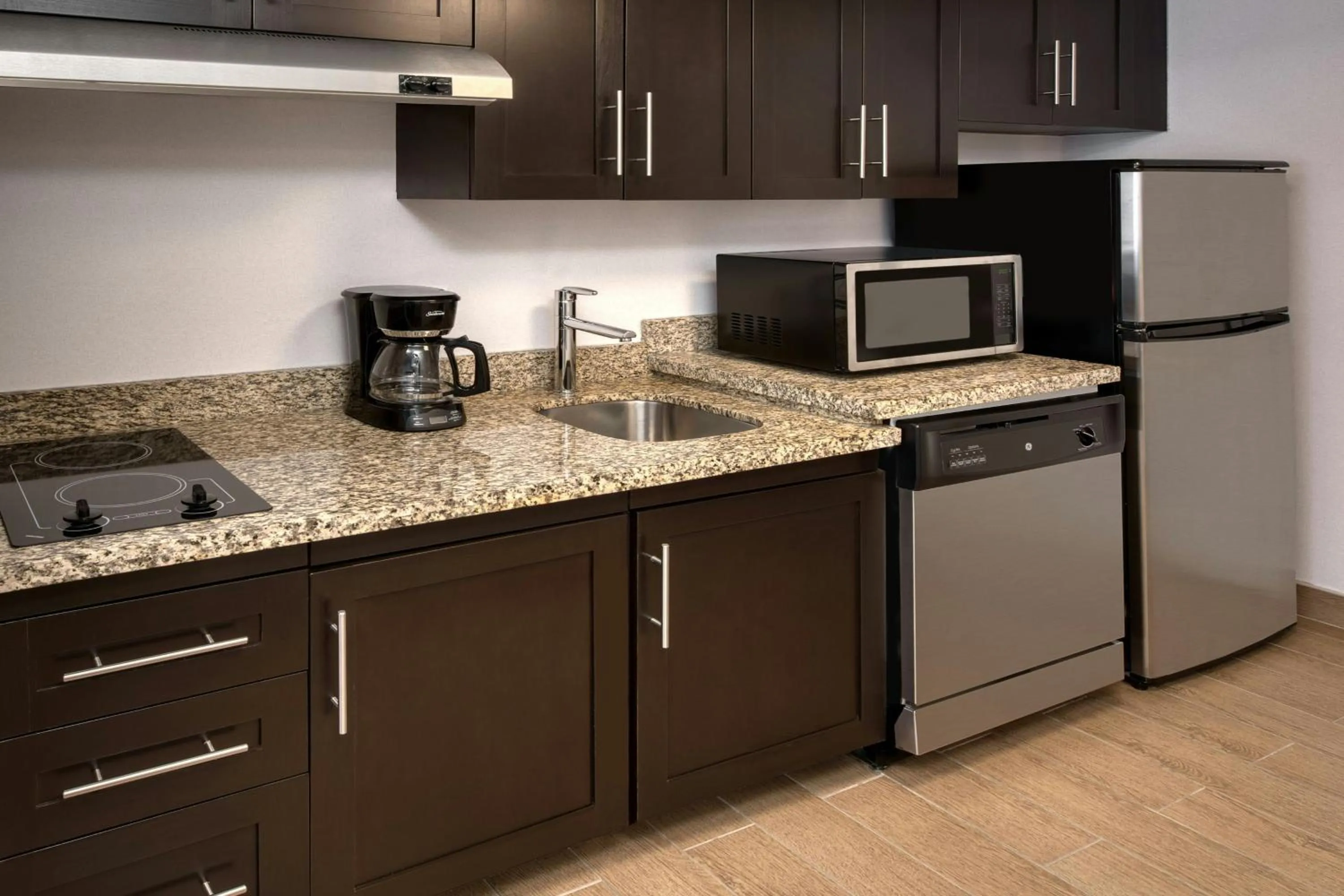 Kitchen or kitchenette in TownePlace Suites by Marriott Sudbury