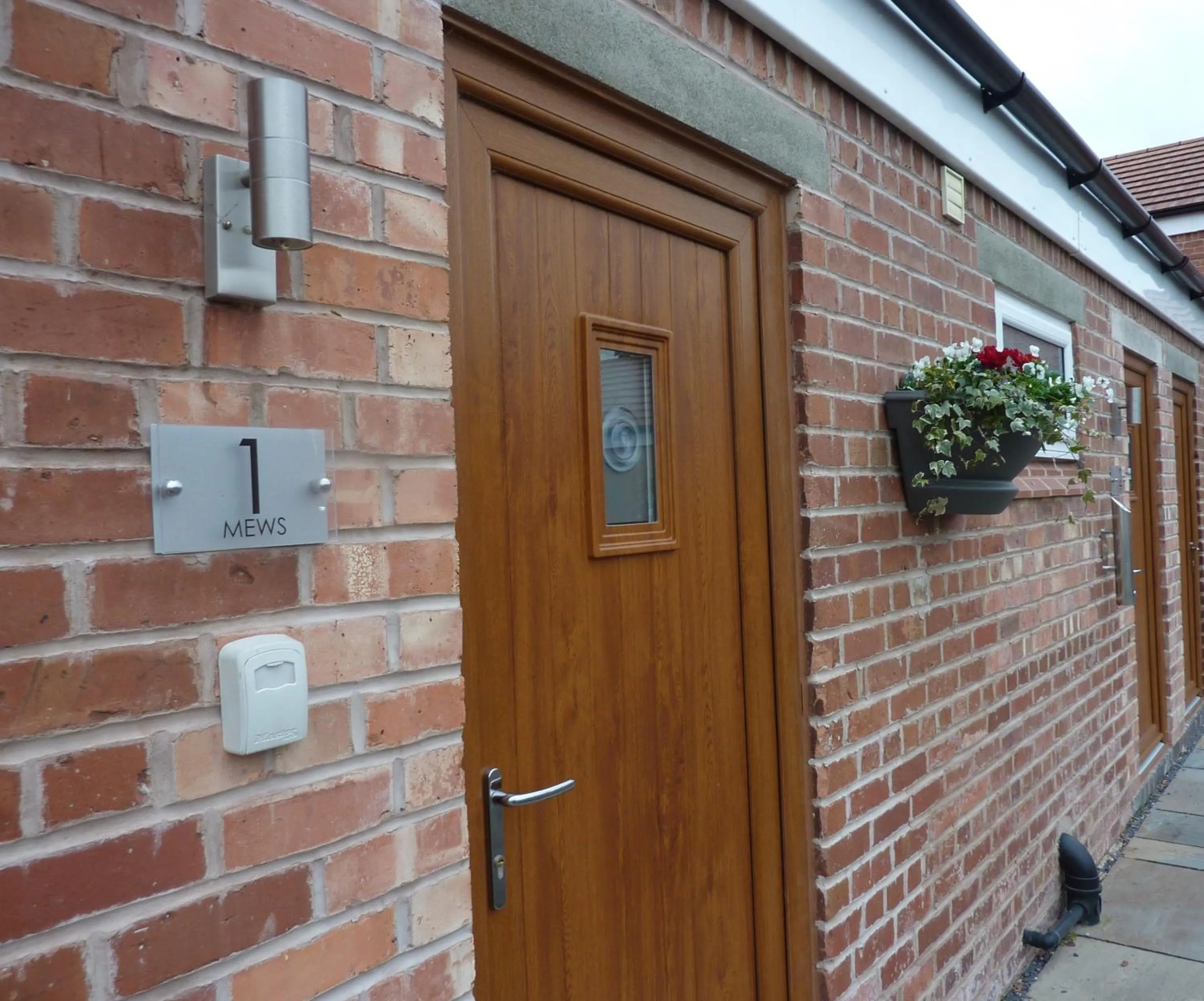 Property building in Oakwood Farm Mews Chester