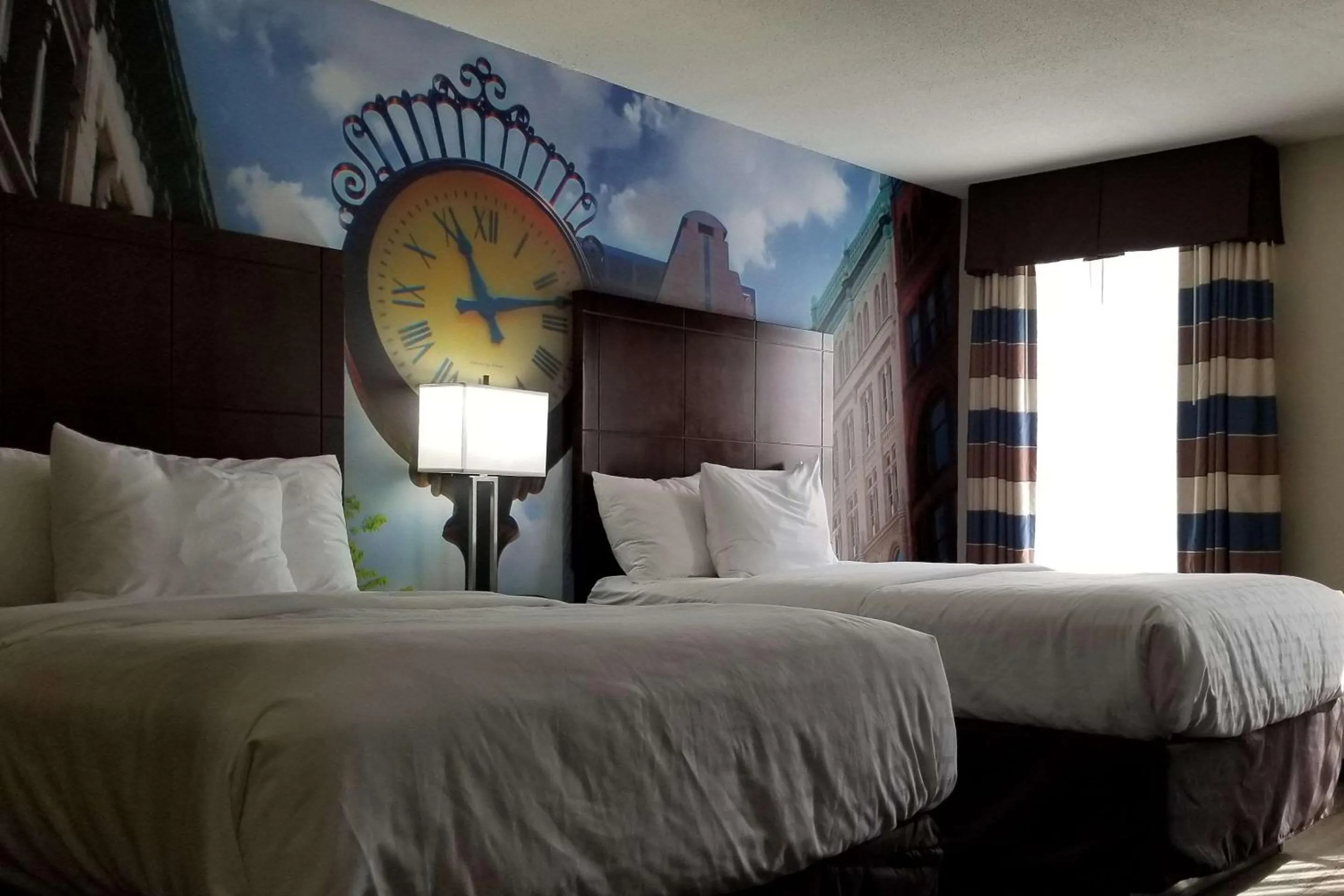 Bedroom in SureStay Plus by Best Western Corydon