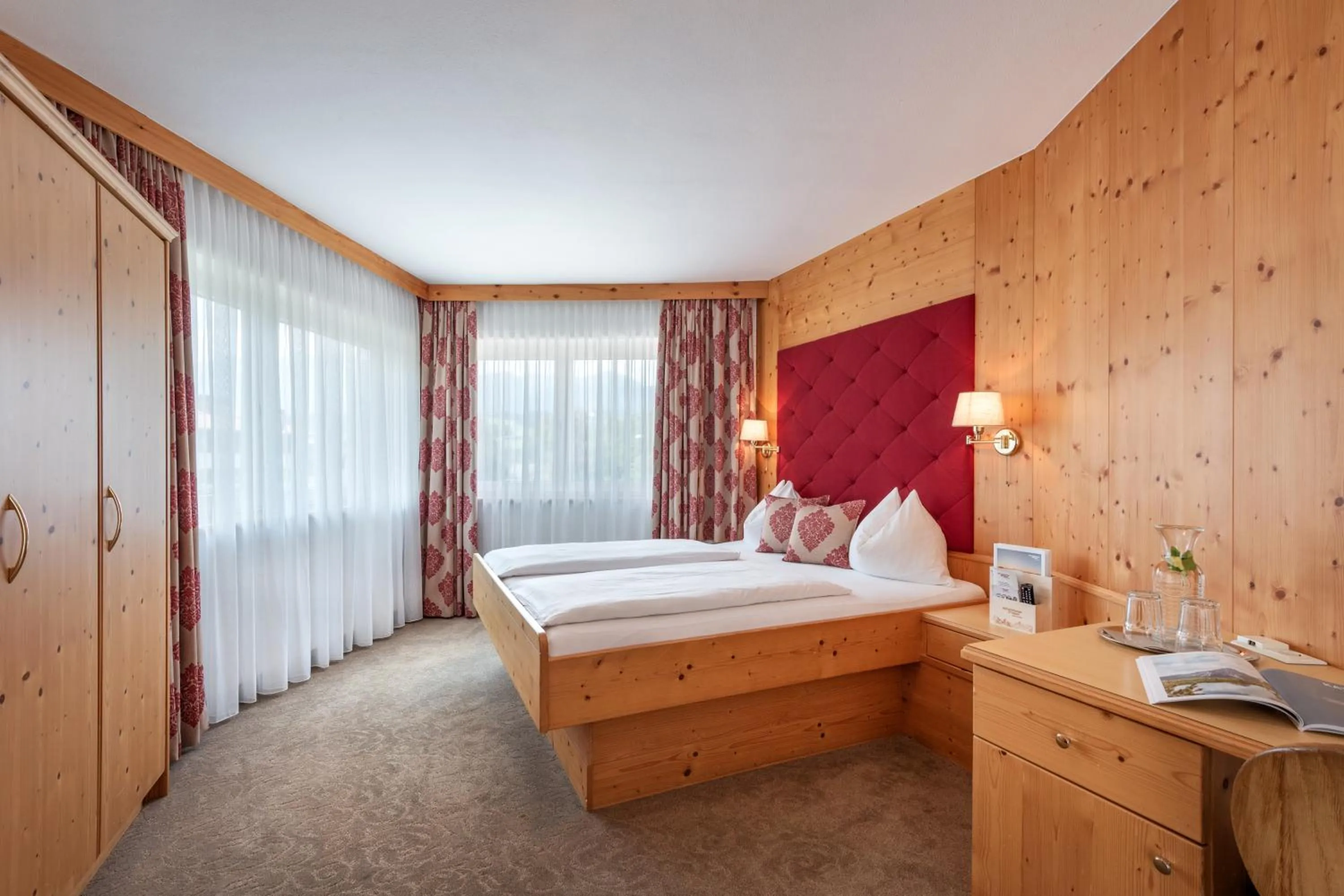 Photo of the whole room, Bed in Hotel Tiroler Stuben