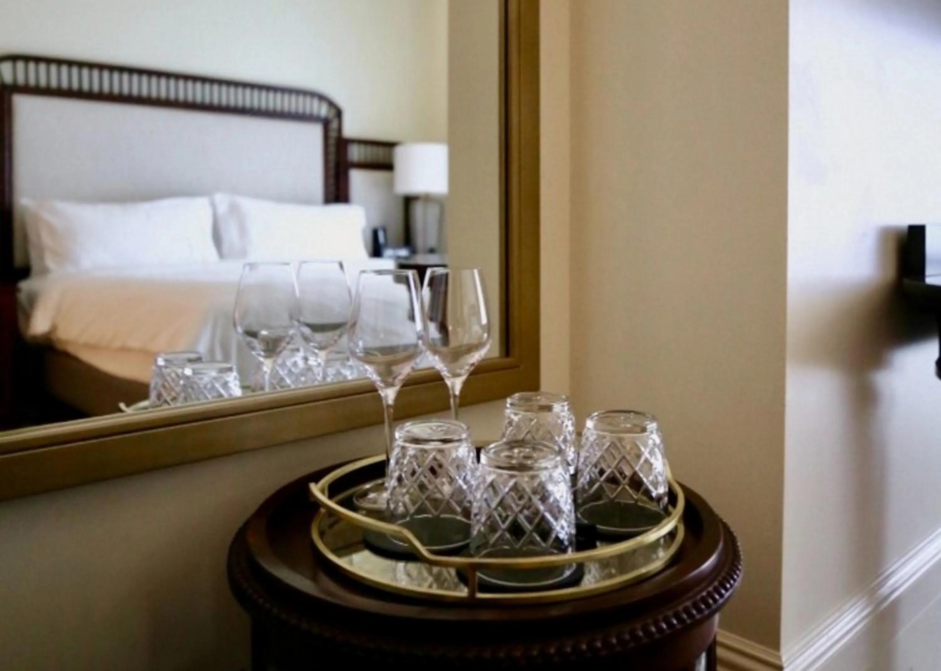 Bedroom, Bed in The Aster