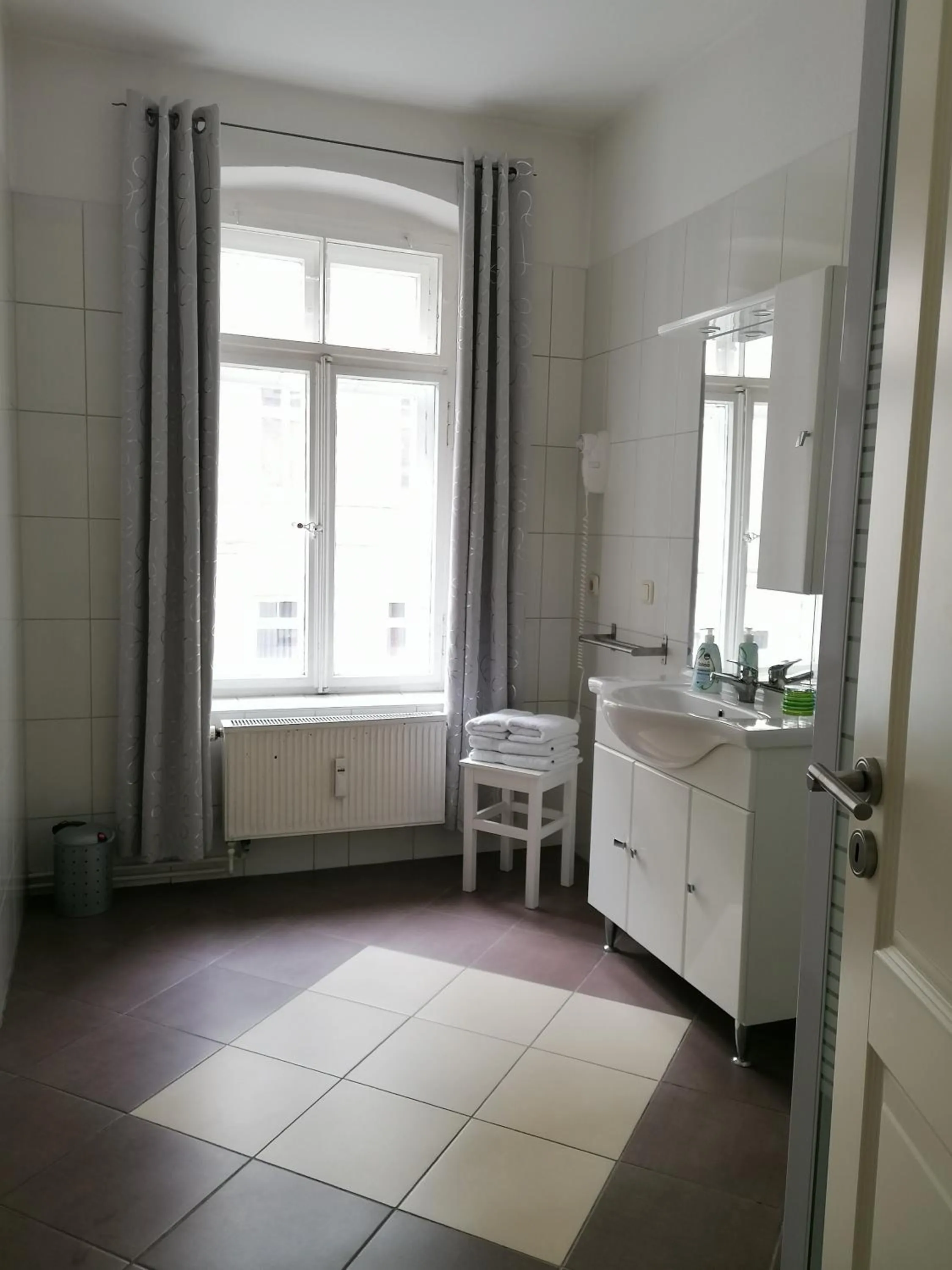 Large Double Room - single occupancy in Pension Gina