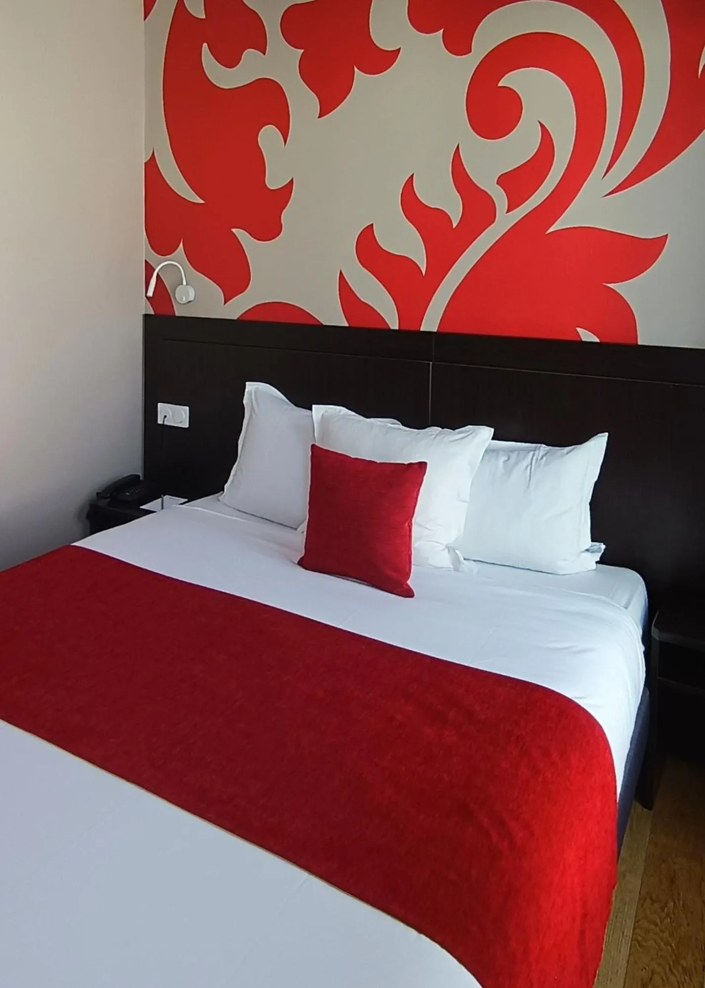 Bedroom, Bed in Hotel Bastille Secret