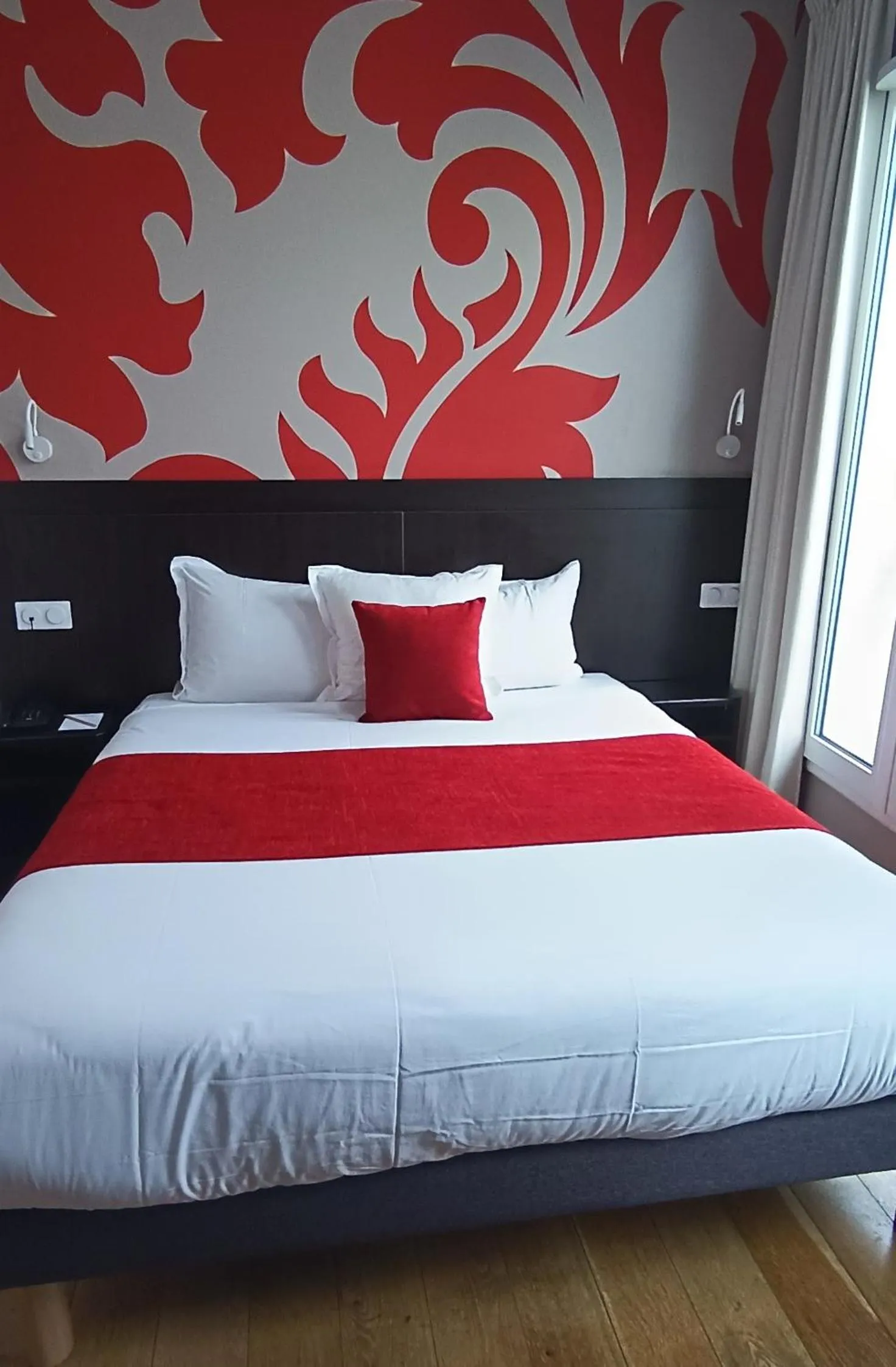 Bedroom, Bed in Hotel Bastille Secret