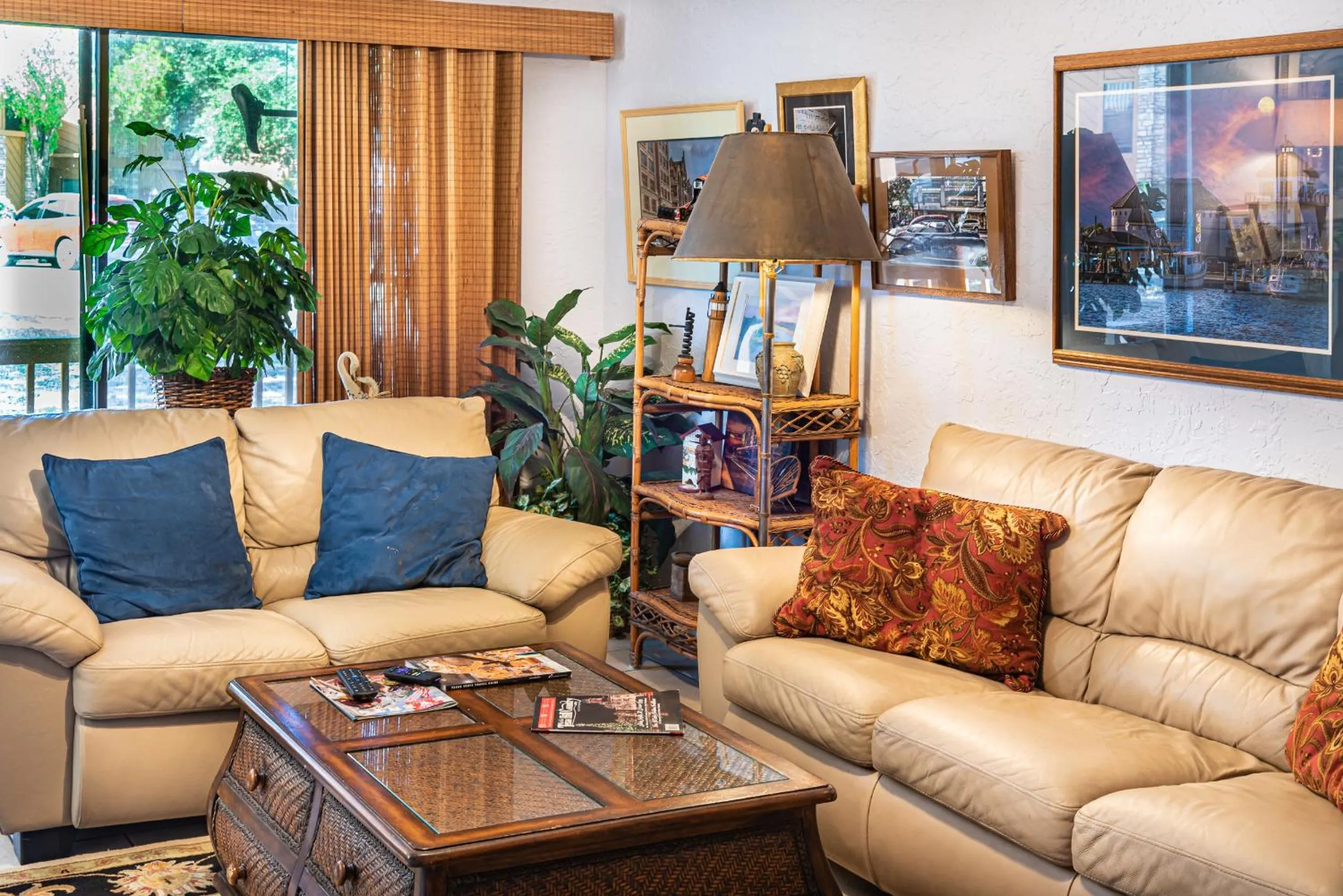 Communal lounge/ TV room in Cypress Fairway Village