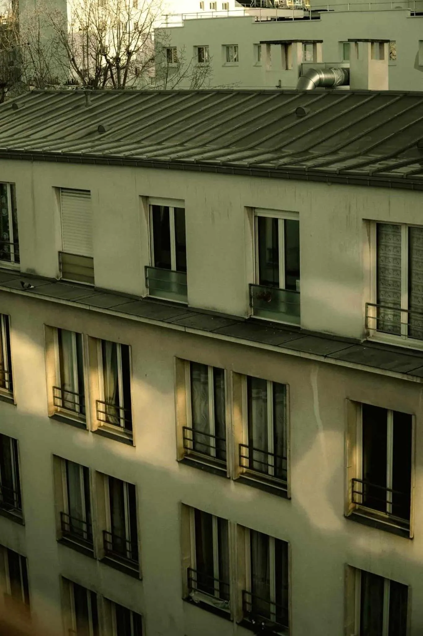Street view in Hôtel La Nouvelle République & Hammam