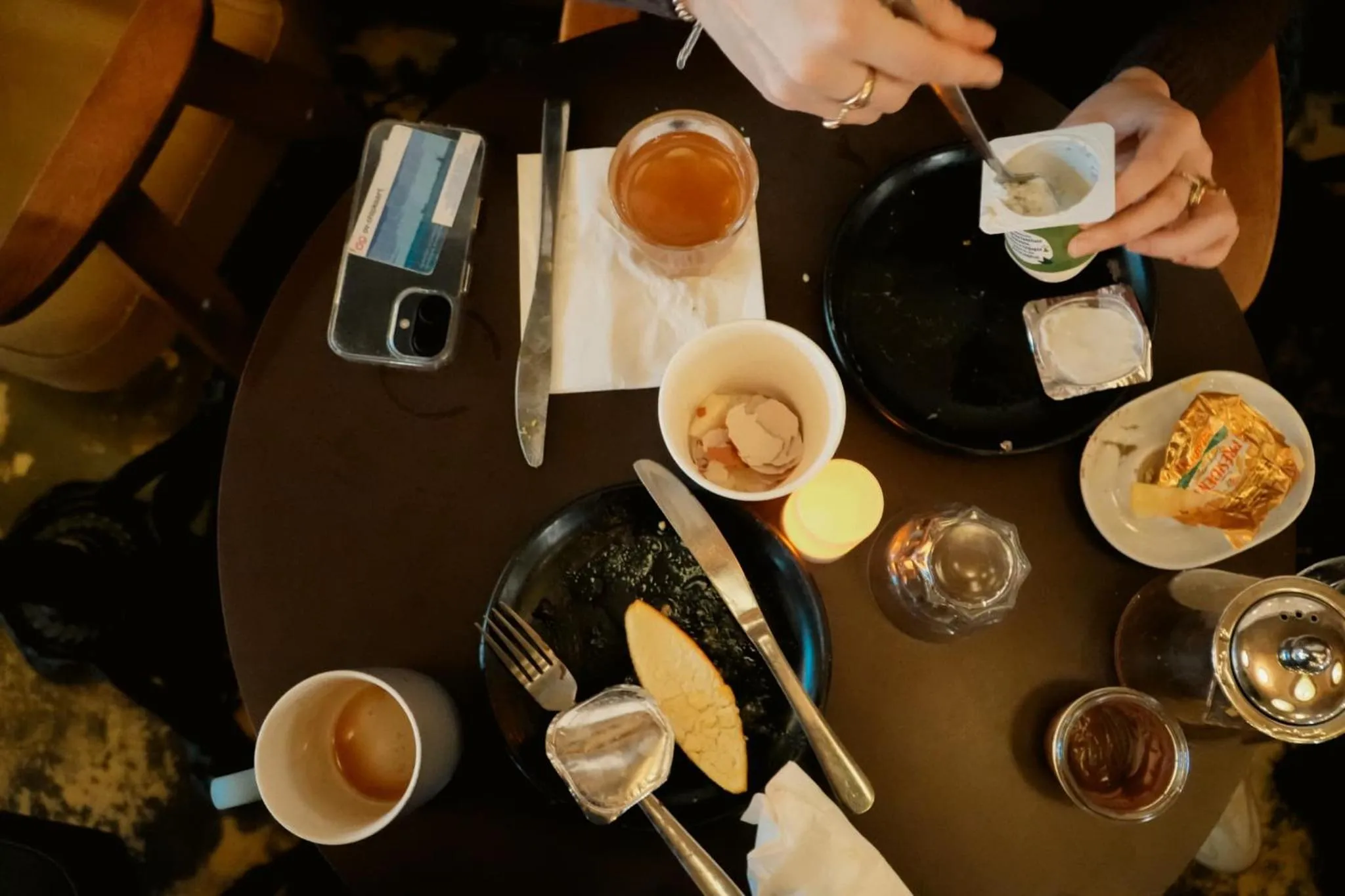 Breakfast in Hôtel La Nouvelle République & Hammam