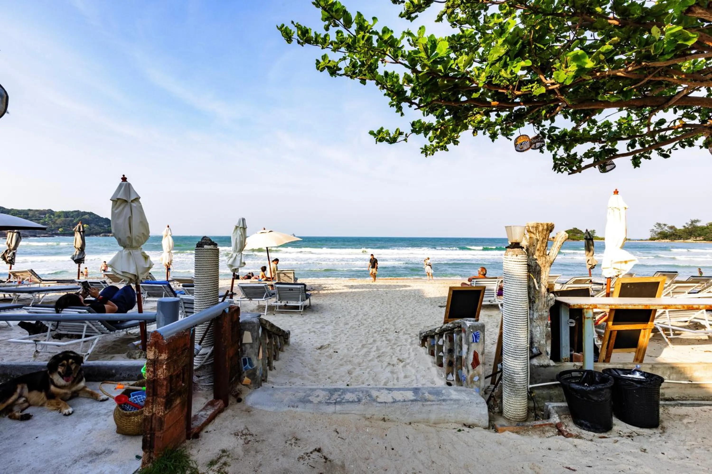 Beach in Bay Beach Resort