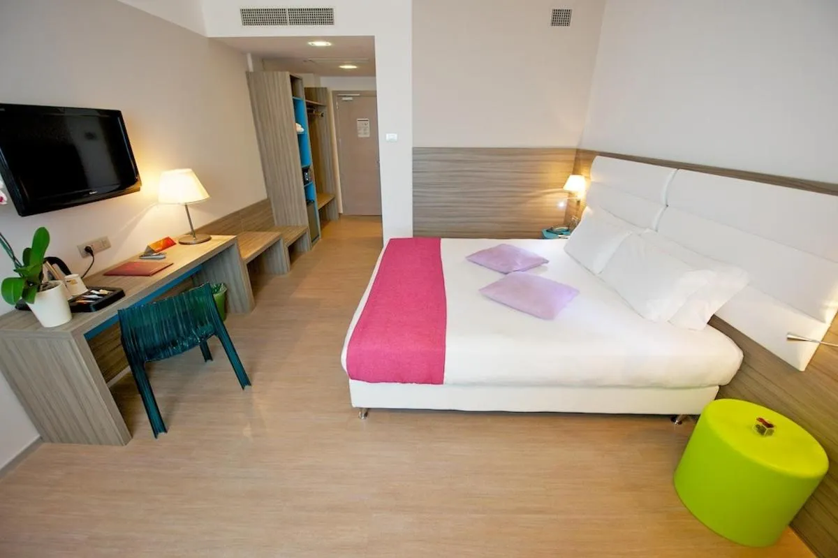 Bed in Hotel Mercure Venezia-Marghera