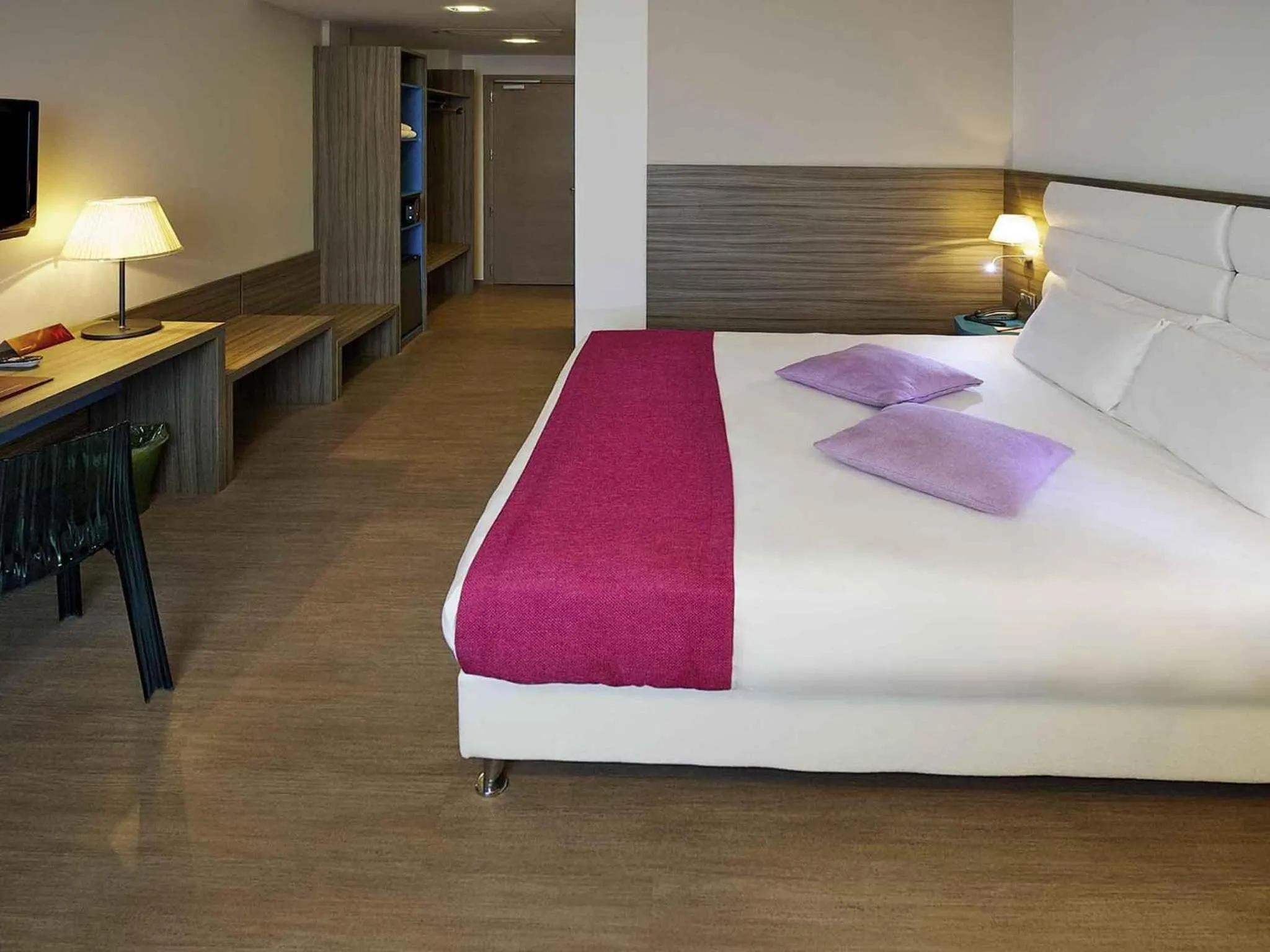 Bedroom, Bed in Hotel Mercure Venezia-Marghera