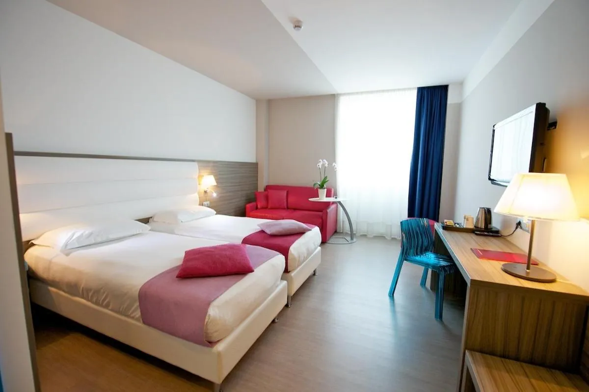 Bed in Hotel Mercure Venezia-Marghera