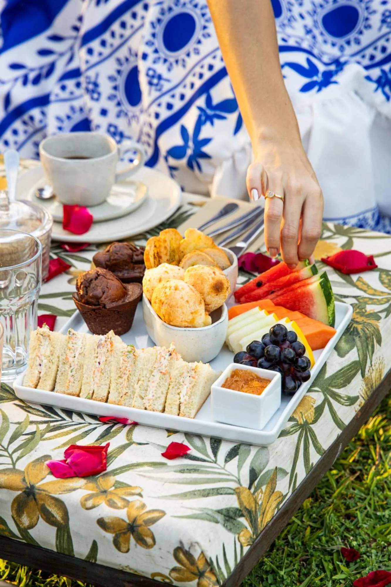 Food in Eco Luar Boutique Hotel