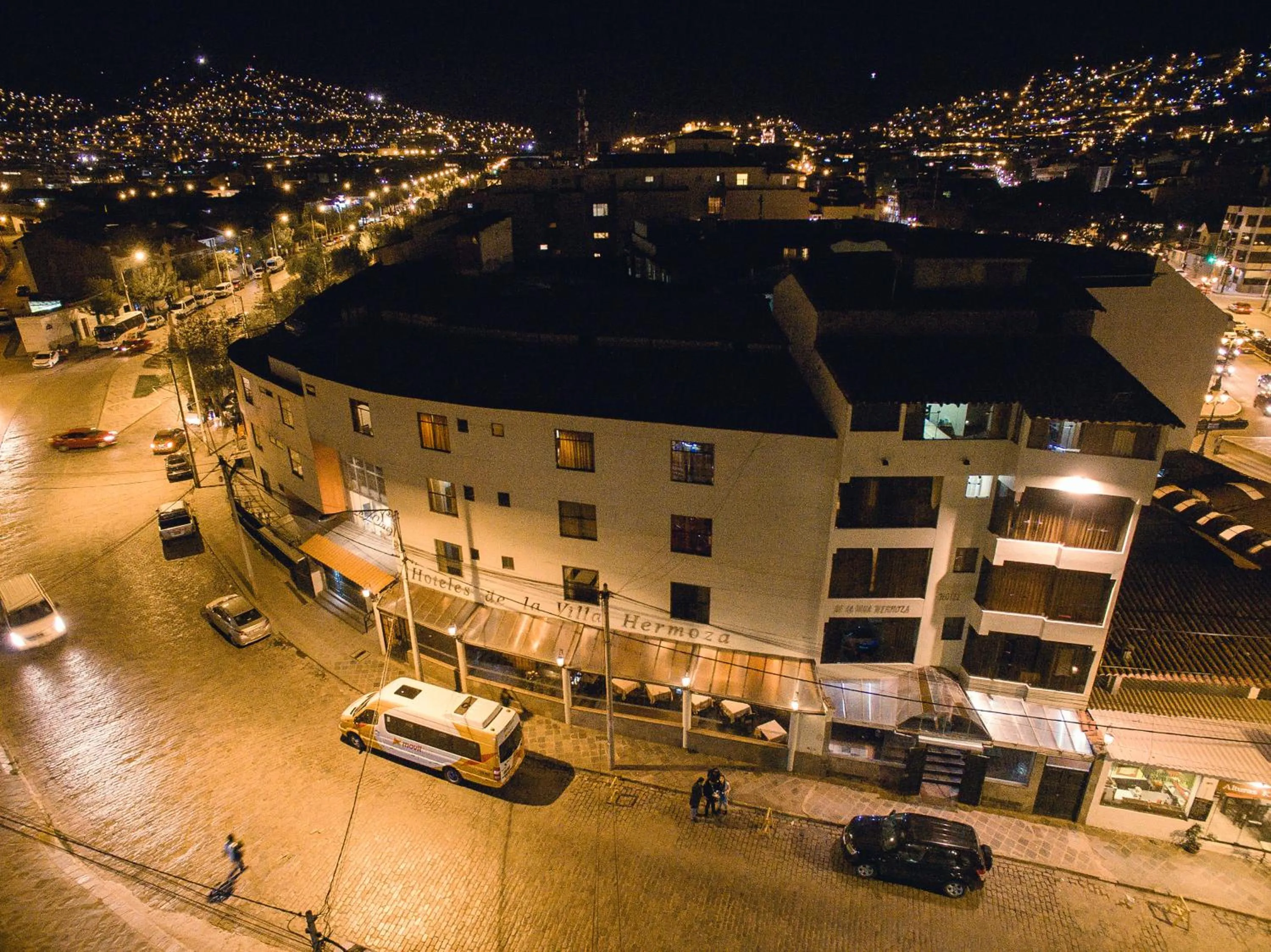 Property building in Hotel De la Villa Hermoza