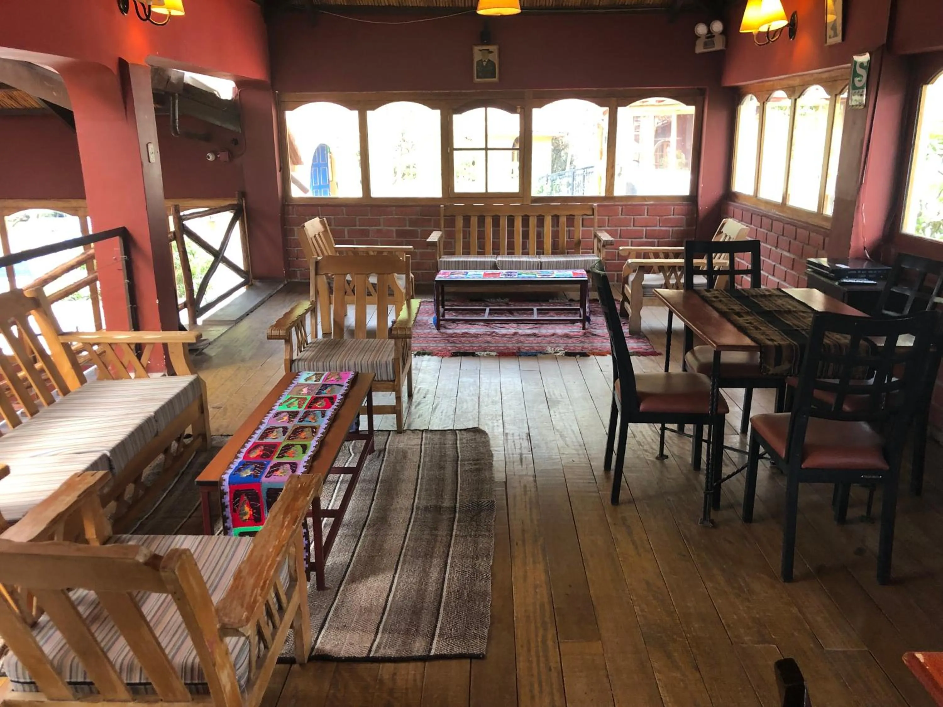 Lounge or bar in Hotel Pisonay Pueblo