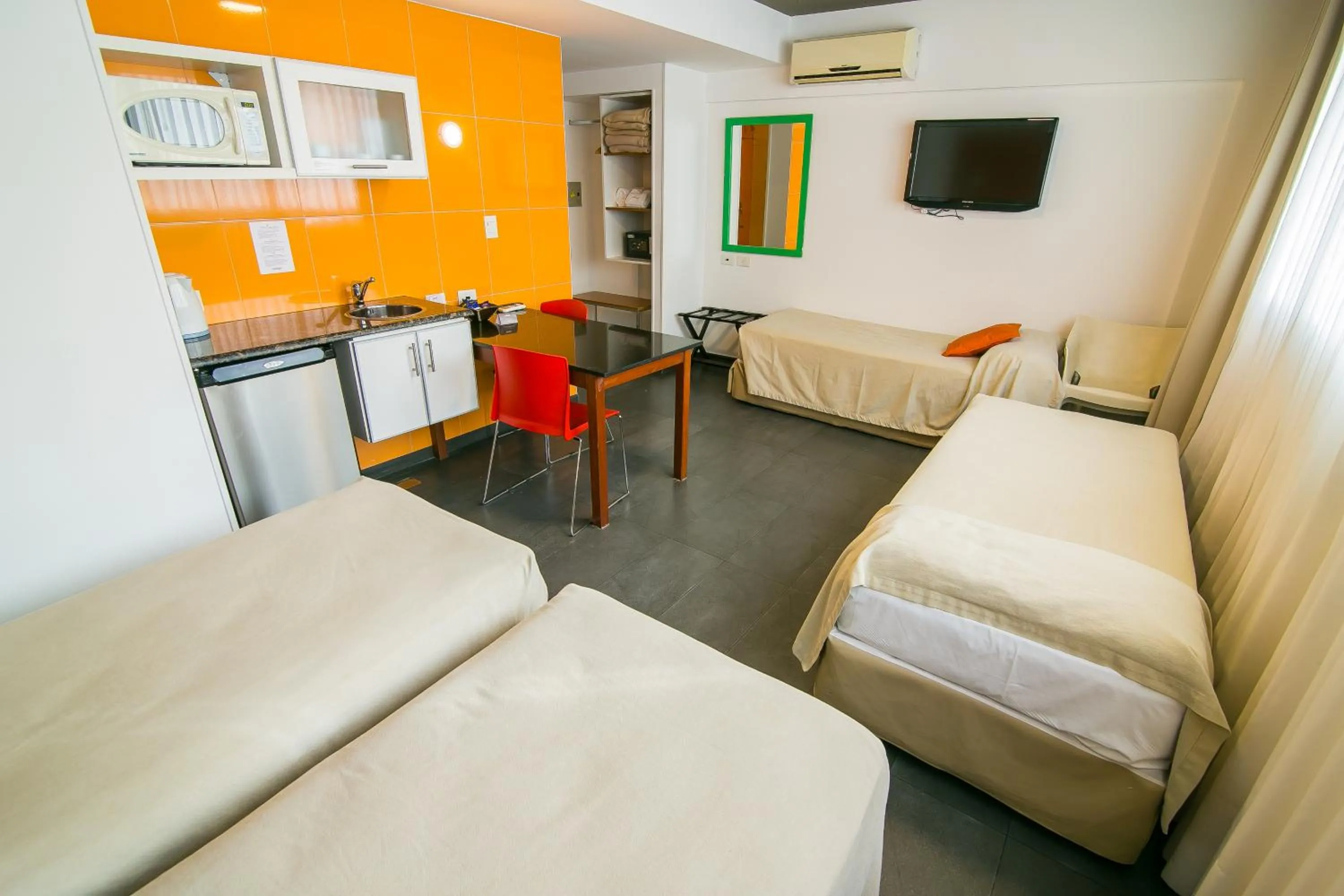 Photo of the whole room in Roberta Rosa De Fontana Suites