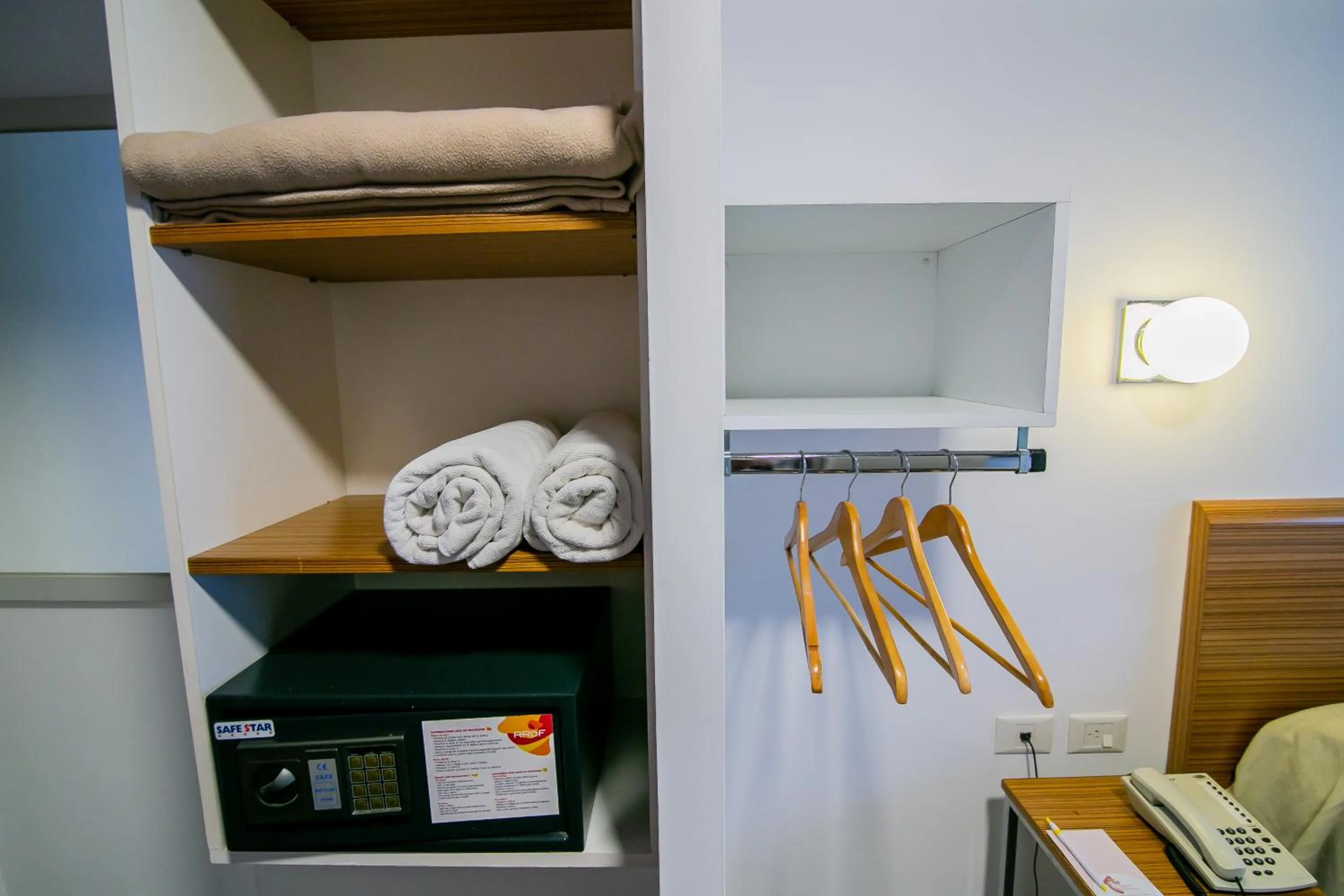 Decorative detail in Roberta Rosa De Fontana Suites