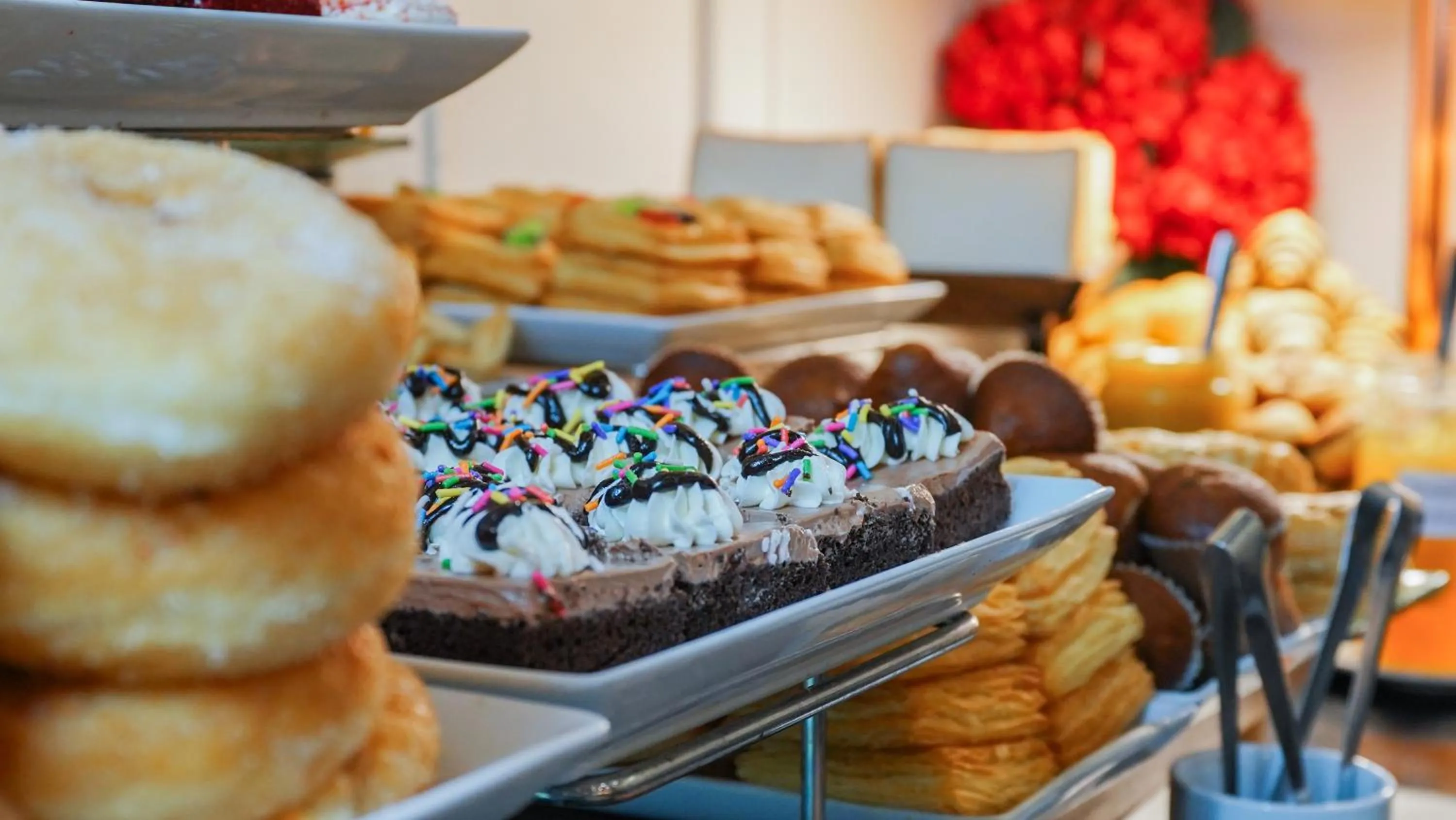 Food and drinks in Sugar Marina Hotel - FASHION - Kata Beach