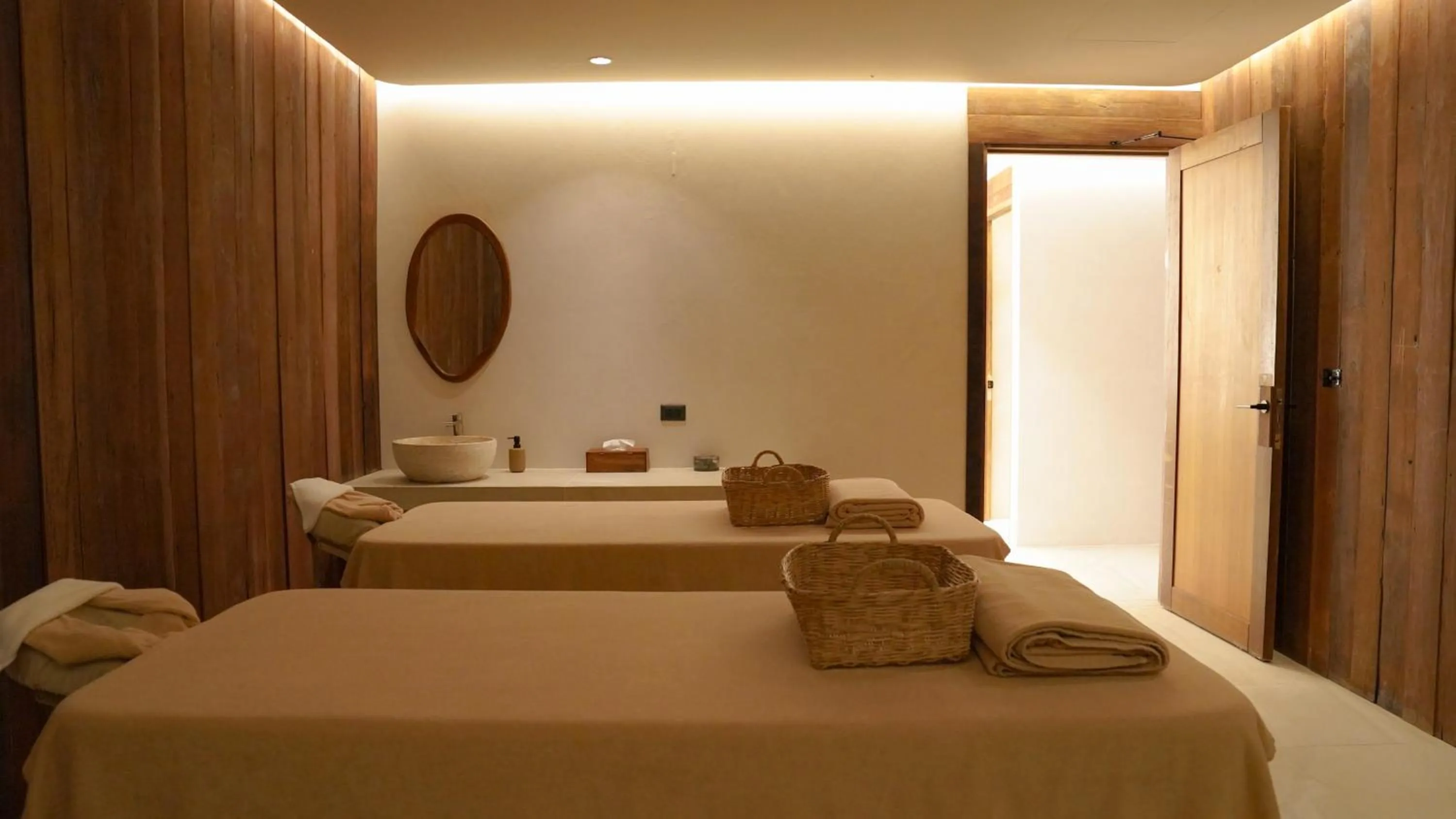 Massage, Bed in Sugar Marina Hotel - FASHION - Kata Beach
