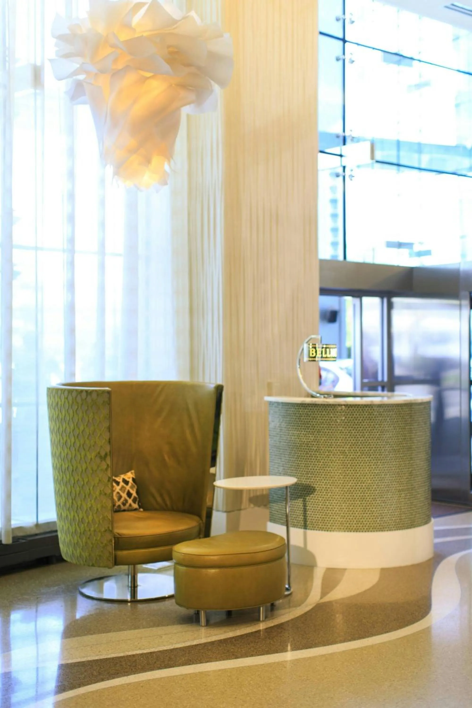 Lobby or reception in Renaissance Arlington Capital View Hotel