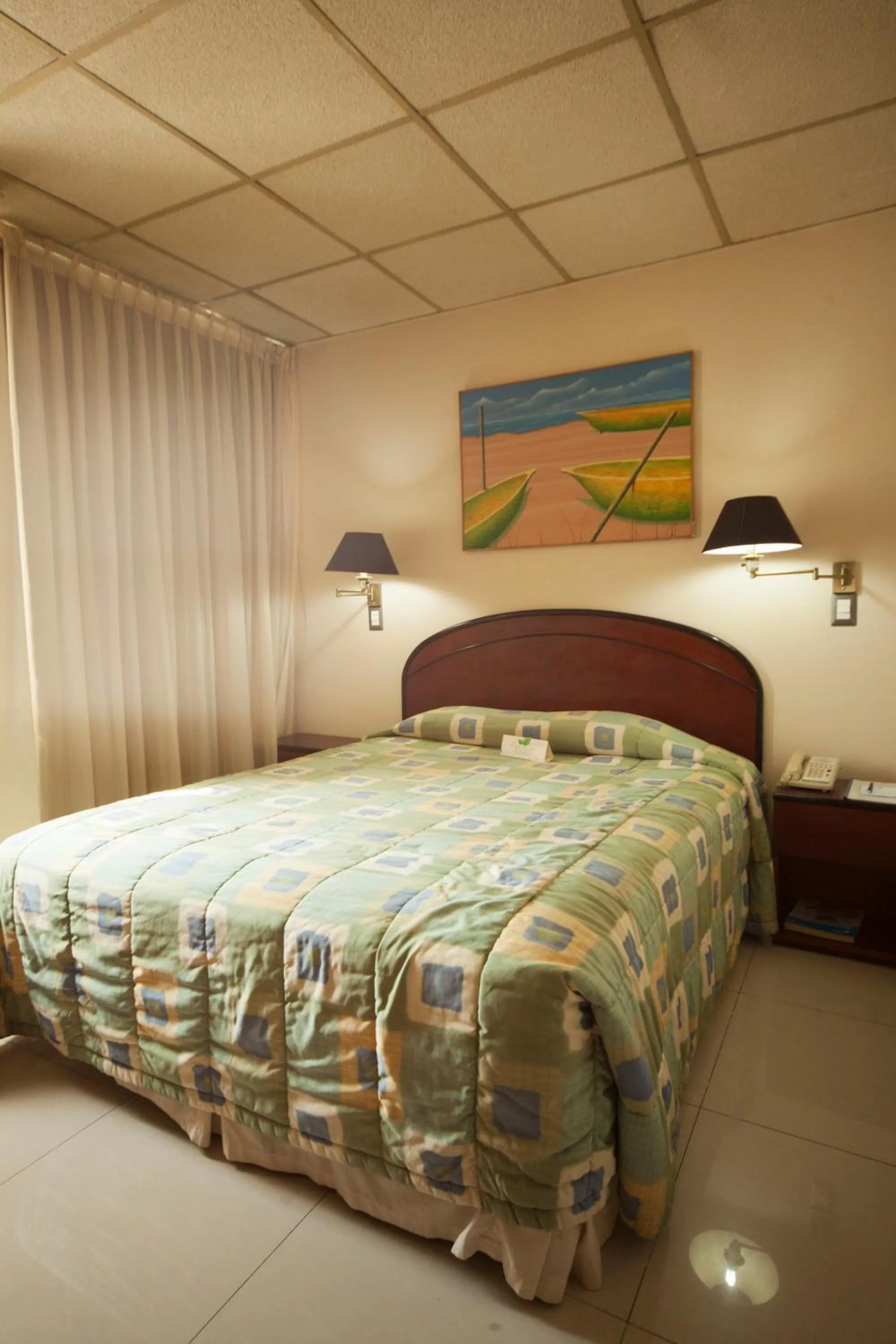 Photo of the whole room, Bed in Hotel Ramada