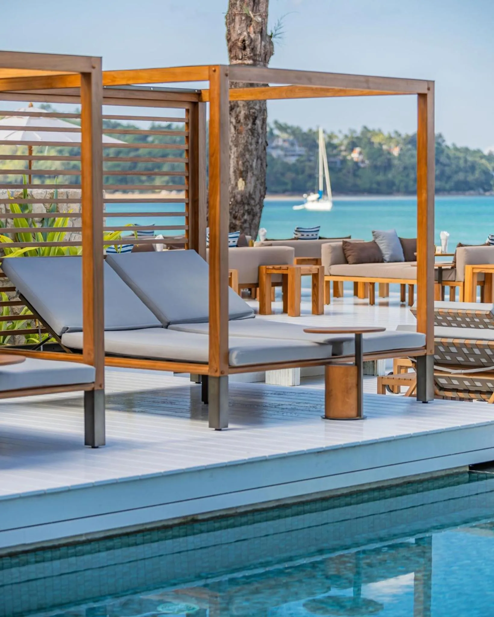 Restaurant/places to eat in Twinpalms Surin Beach Phuket