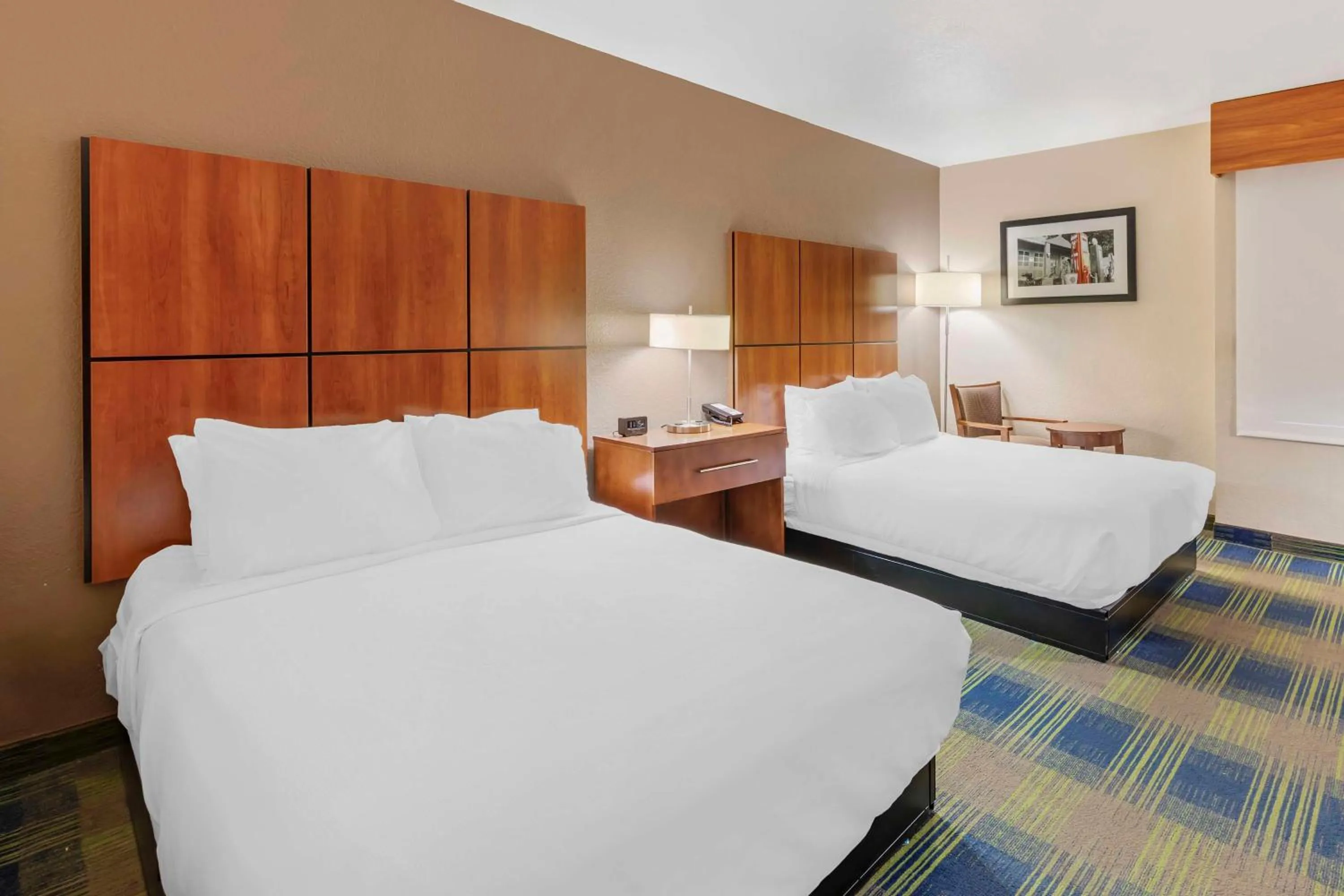 Bedroom, Bed in Best Western Plus Heritage Inn Ontario Rancho Cucamonga