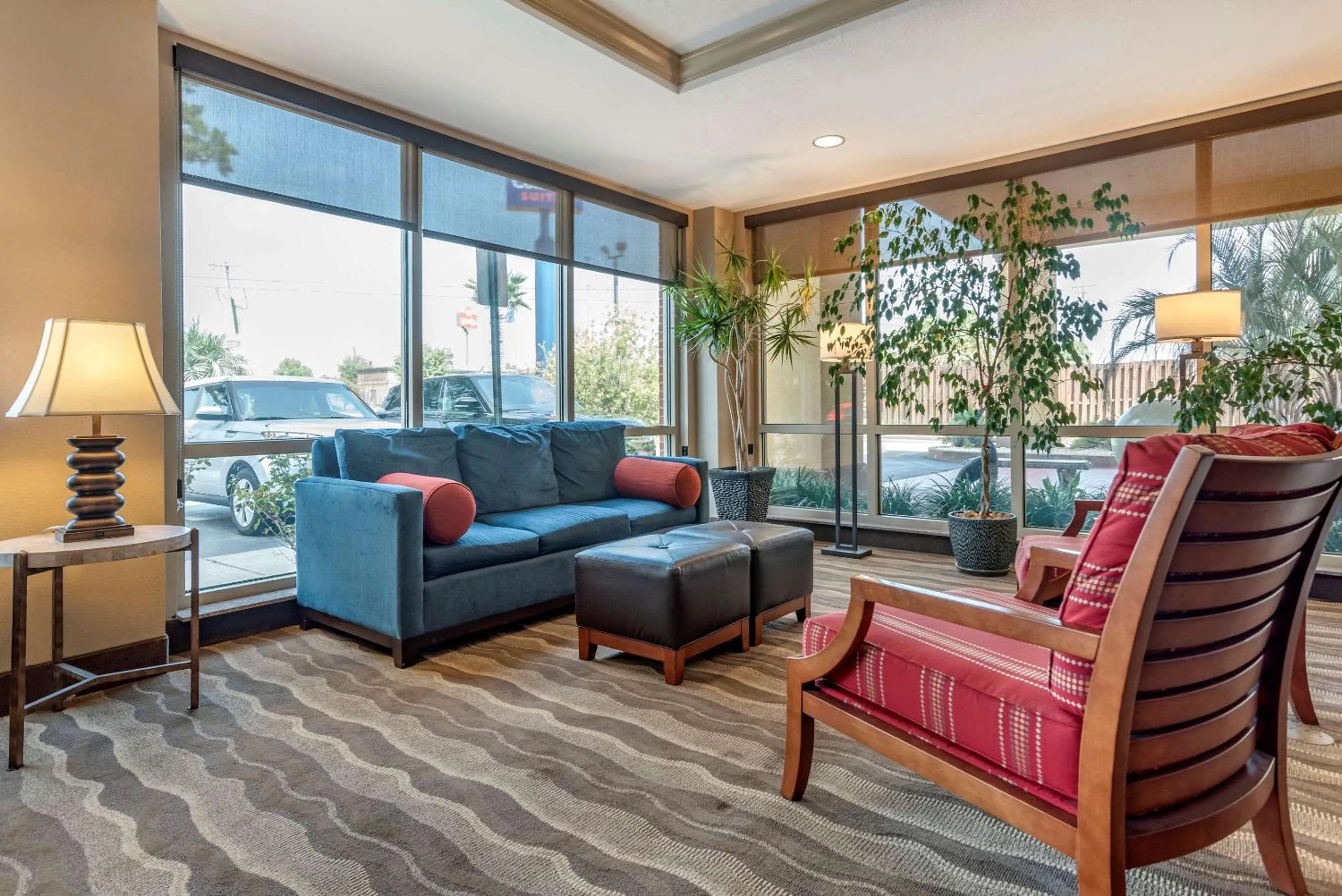 Lobby or reception in Comfort Suites Biloxi/Ocean Springs