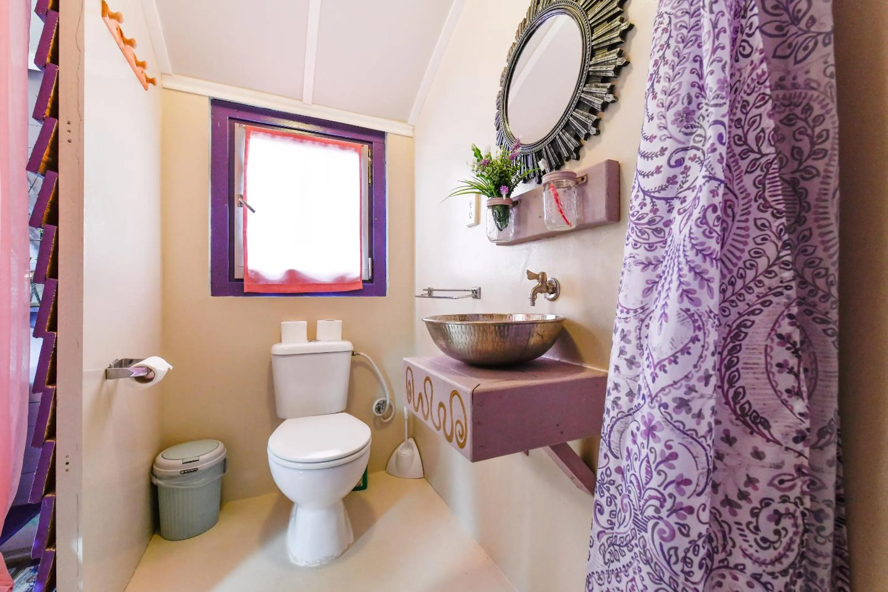 Bathroom in Mammaloe