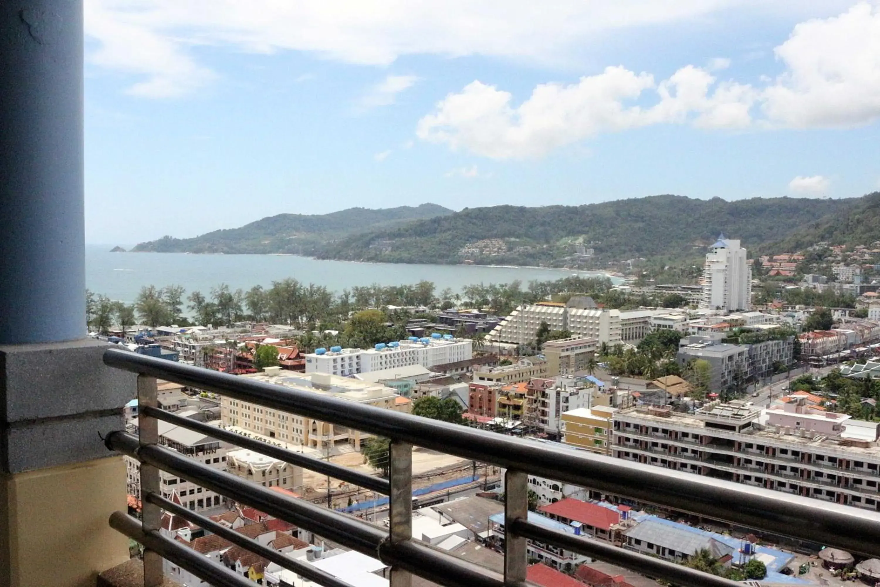 Junior Suite with Partial Sea View in The Royal Paradise Hotel & Spa - SHA Extra Plus Junior Suite with Partial Sea View in The Royal Paradise Hotel & Spa - SHA Extra Plus