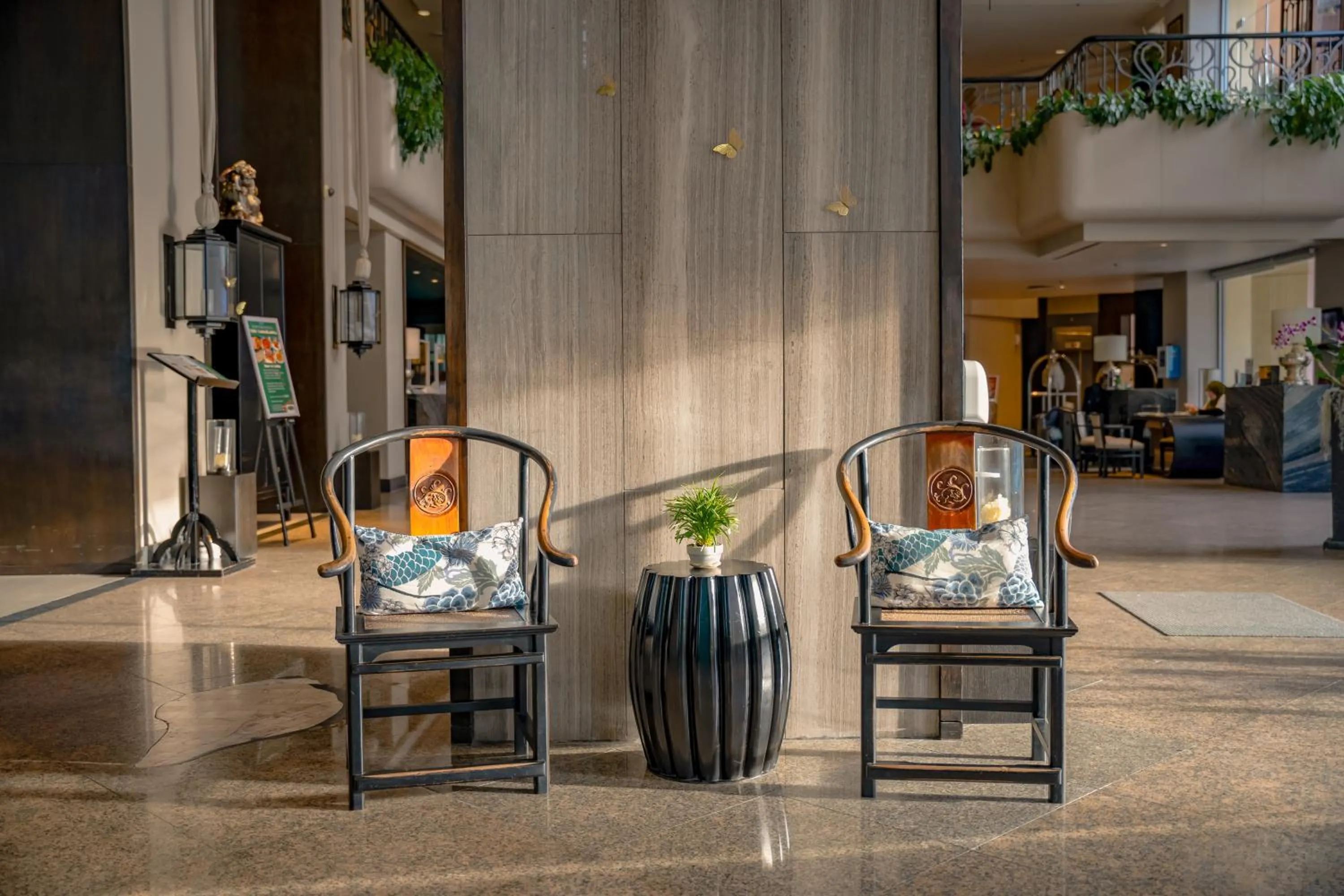 Lobby or reception in The Royal Paradise Hotel & Spa - SHA Extra Plus