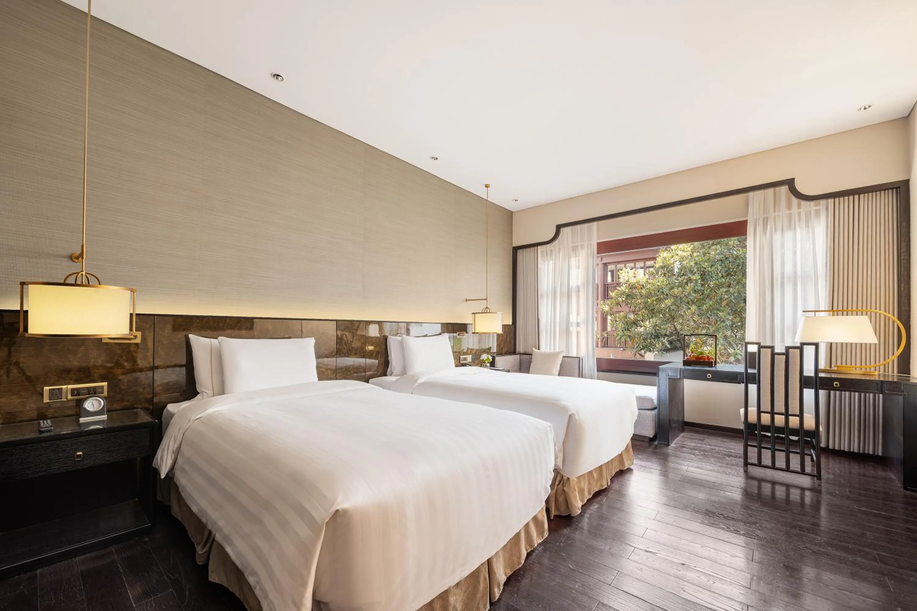 Photo of the whole room, Bed in Pan Pacific Suzhou -Including unlimited access to the 4A-level Panmen Scenic Area