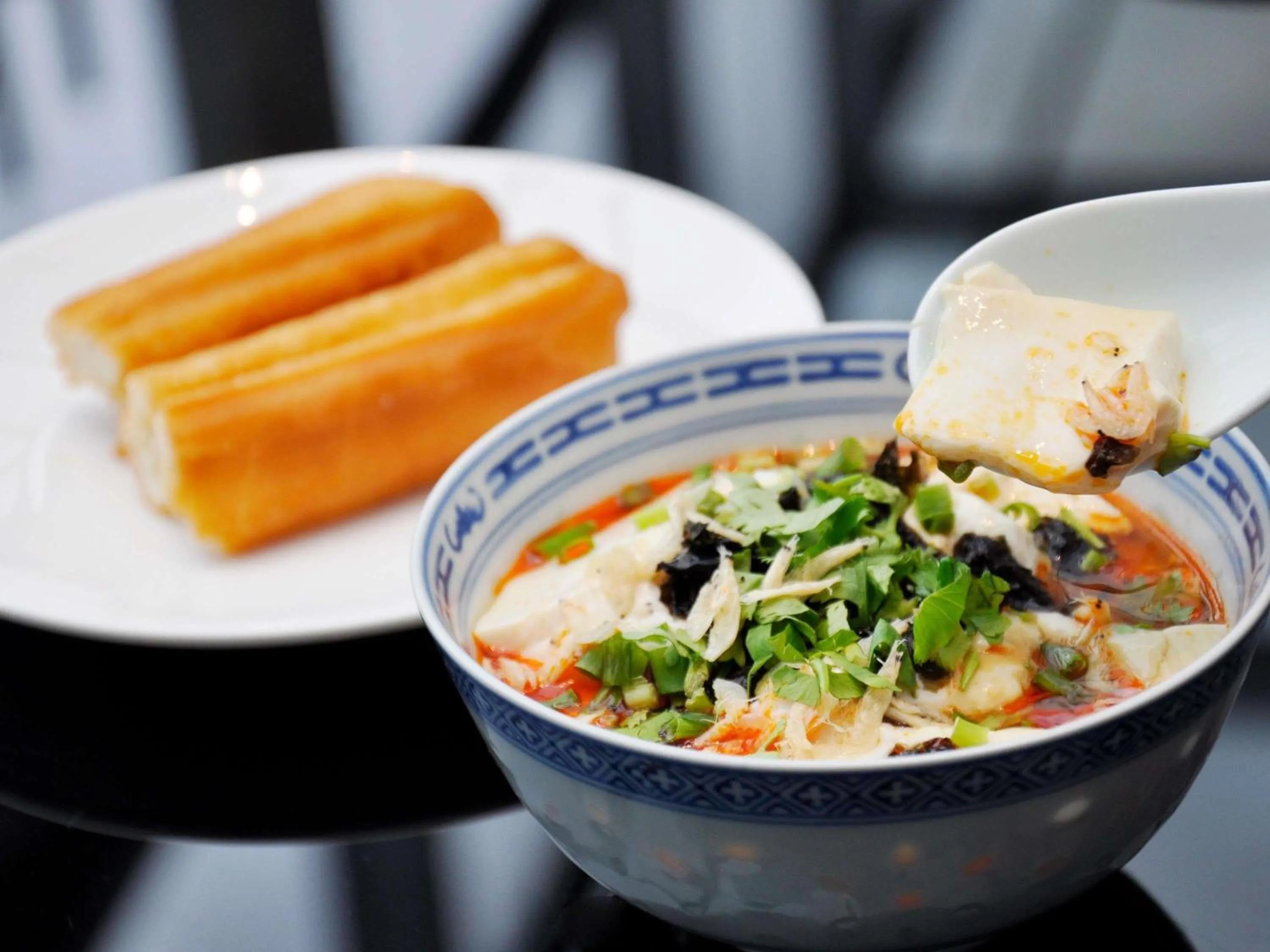 Breakfast in Grand Mercure Shanghai Century Park- Free Shuttle Bus to SNIEC