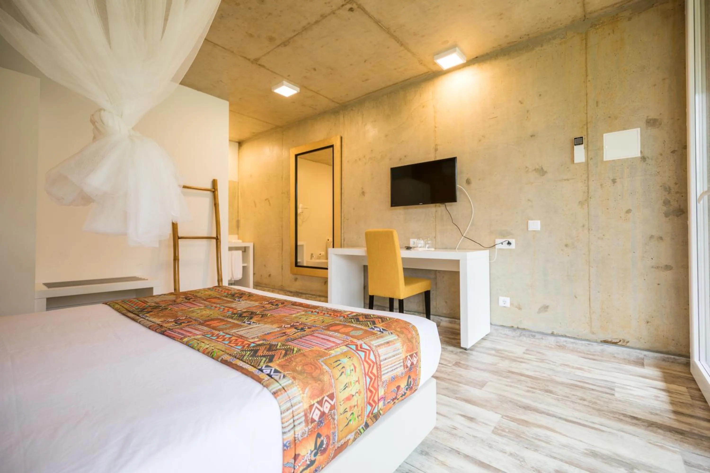 Bed in Roça Santo António Ecolodge