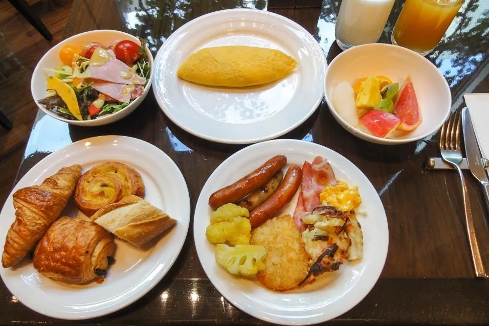 Continental breakfast in Hanoi Amber Hotel